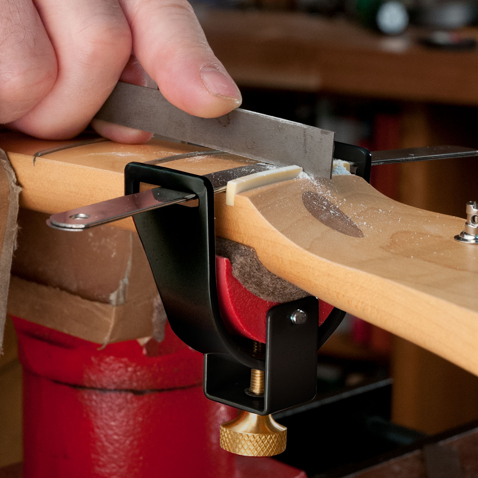 Protection d’écrou à fente sécurisée StewMac Protection d’écrou à fente sécurisée StewMac