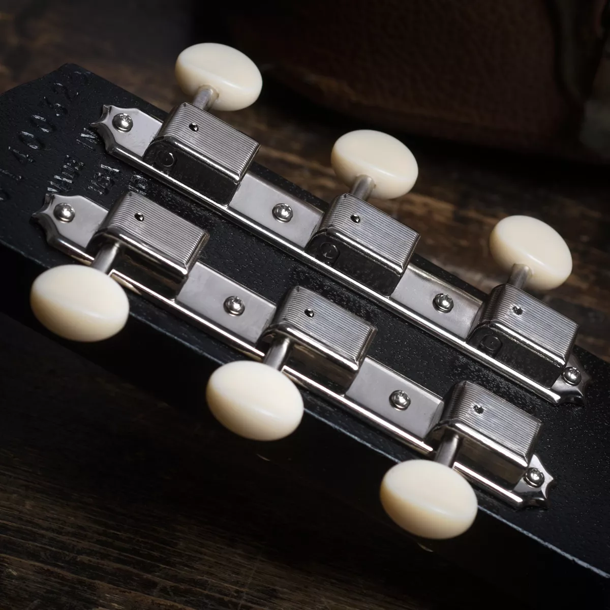 Mécaniques 3-On-Plate vintage Golden Age Mécaniques 3-On-Plate vintage Golden Age