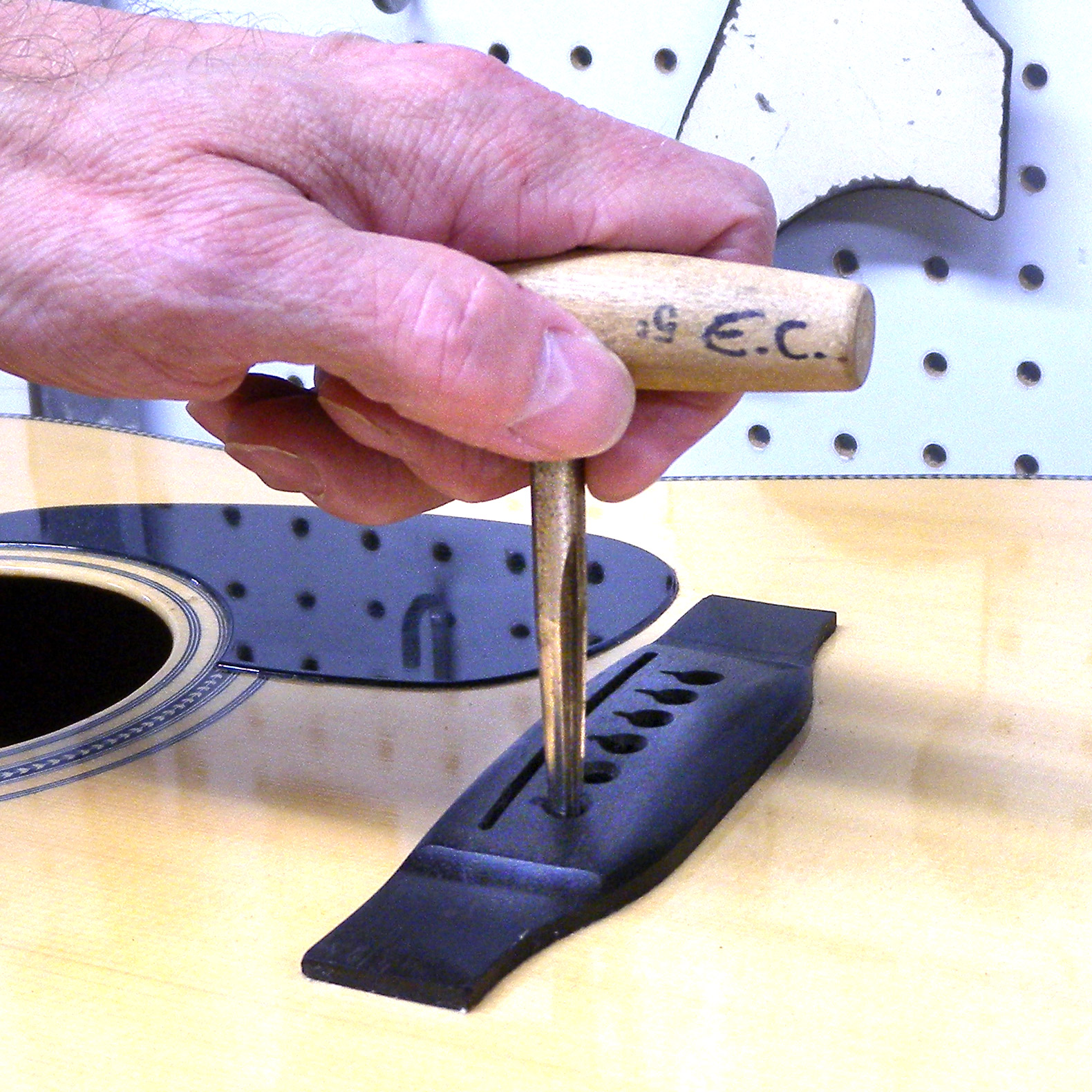 Bouchons de réparation du trou de la broche de pont