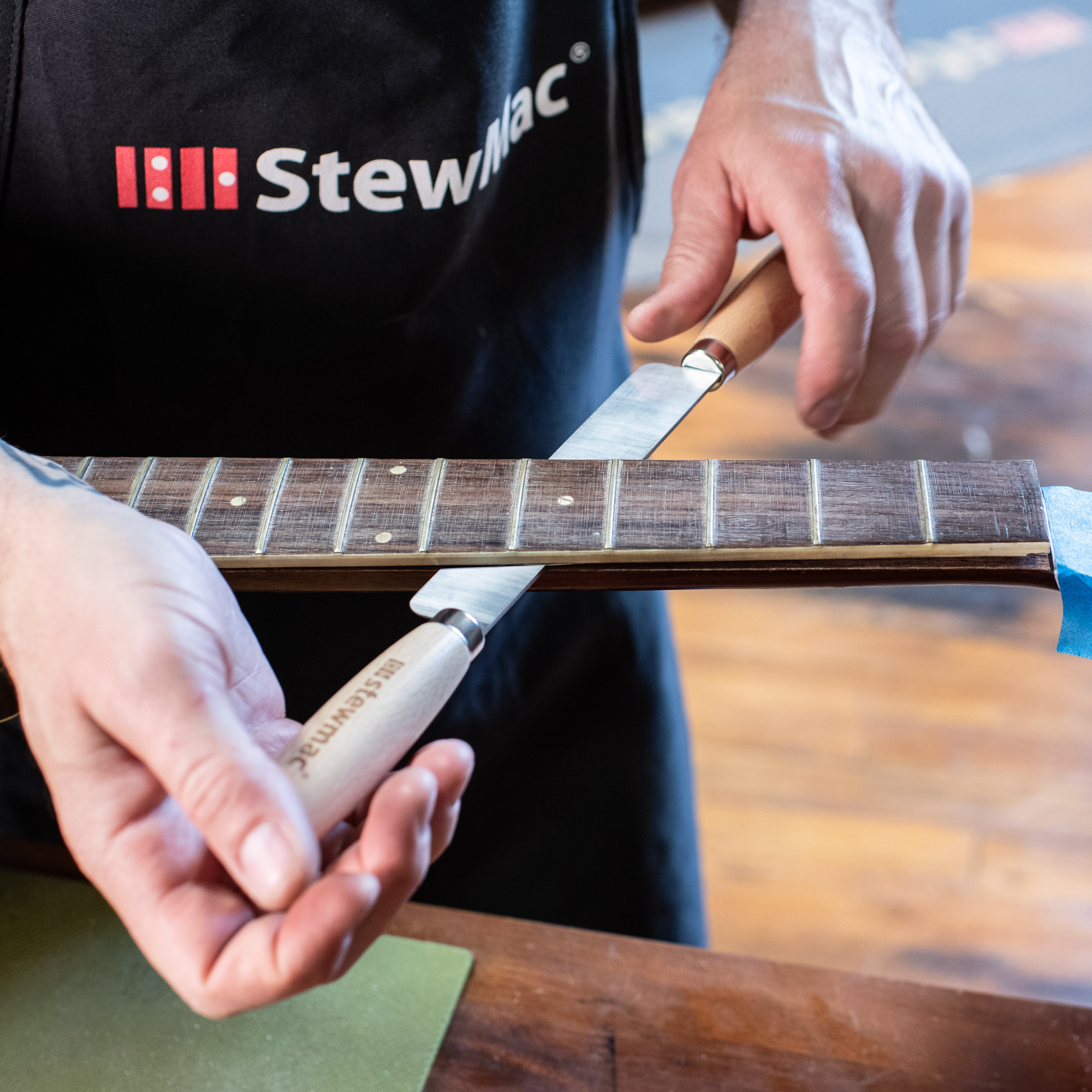 Cale de retrait StewMac Fretboard Cale de retrait StewMac Fretboard