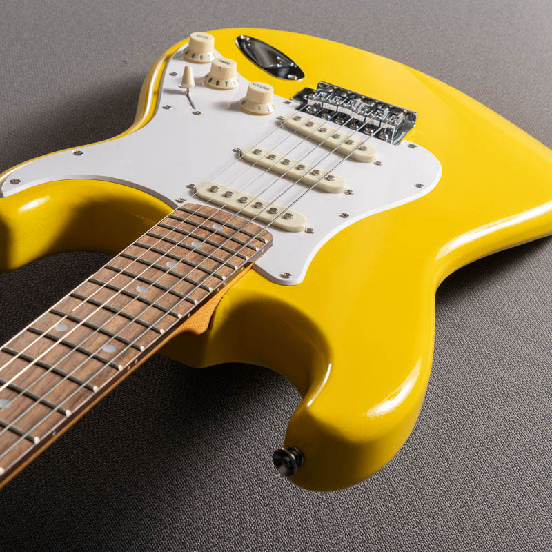 Laque ColorTone en aérosol pour guitares, Graffiti Yellow