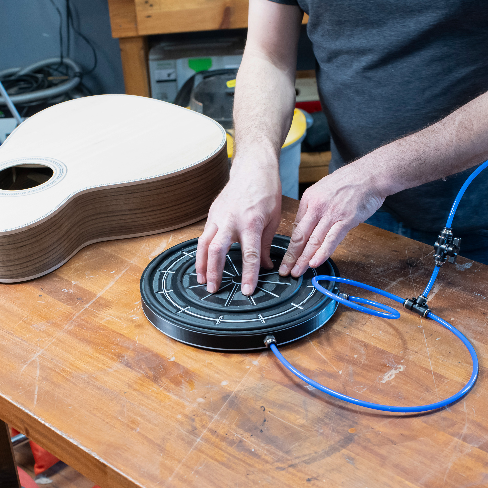 Pince à vide de paillasse double face