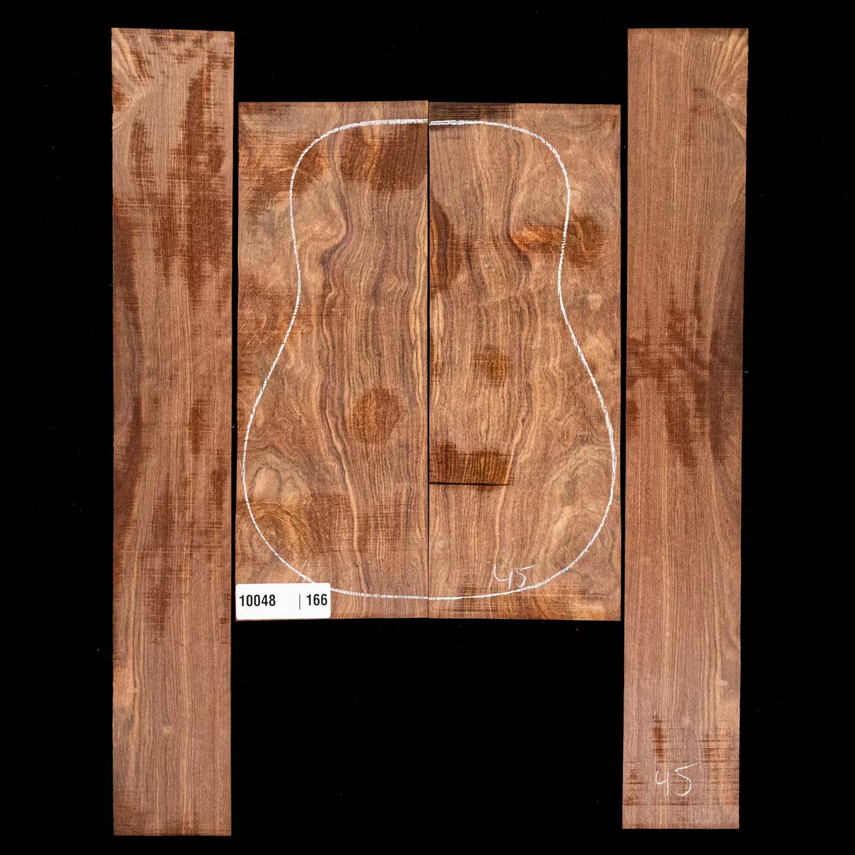 Ensemble Chechen Back + Side - 1,6 Ensemble Chechen Back + Side - 1,6