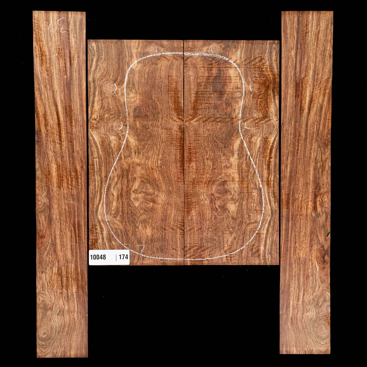 Ensemble Chechen Back + Side - 174 Ensemble Chechen Back + Side - 174