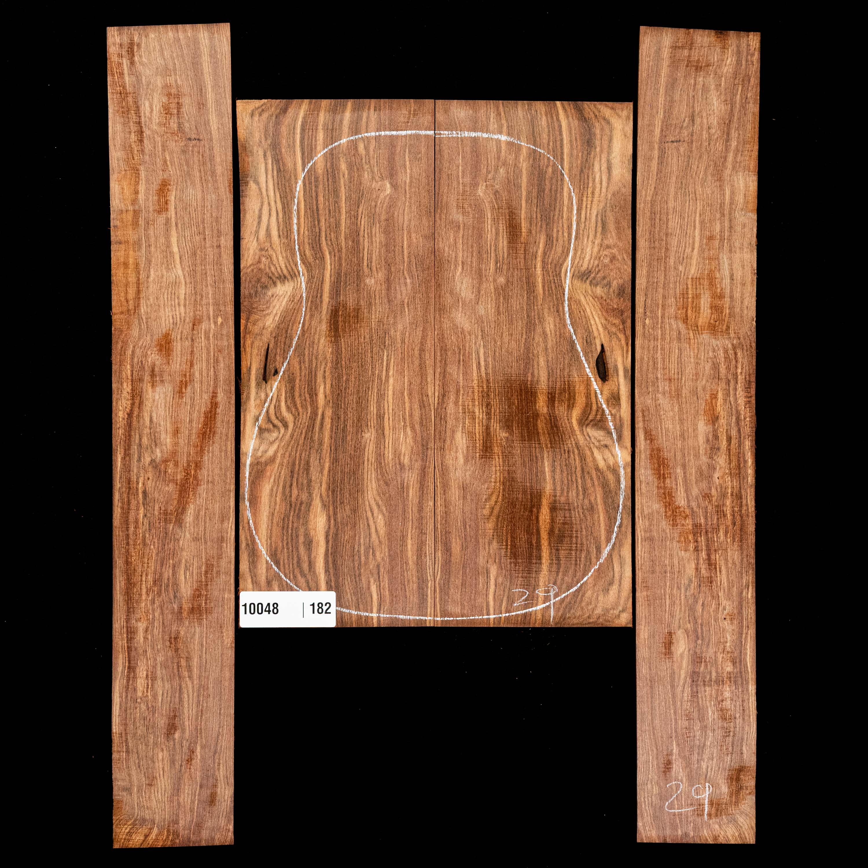 Ensemble Chechen Back + Side - 182