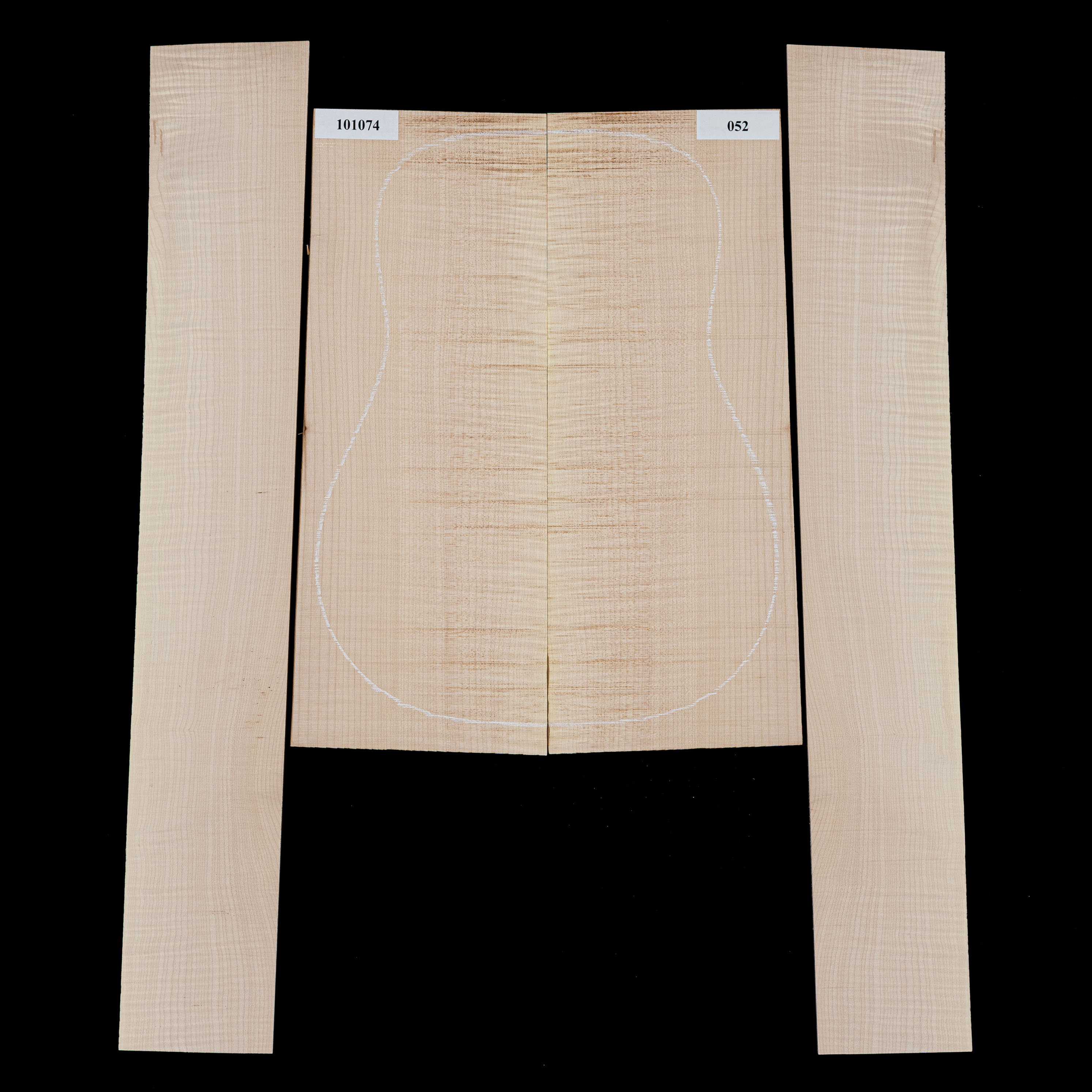 Fond + Paire d’éclisses en érable rouge Big Leaf - 052 Fond + Paire d’éclisses en érable rouge Big Leaf - 052