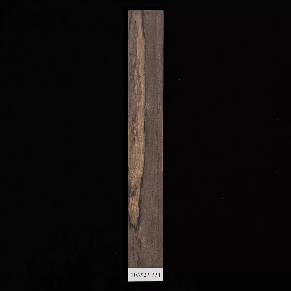 Planche de doigts brésilienne en bois de rose sans rainures pour guitare - 331 Planche de doigts brésilienne en bois de rose sans rainures pour guitare - 331