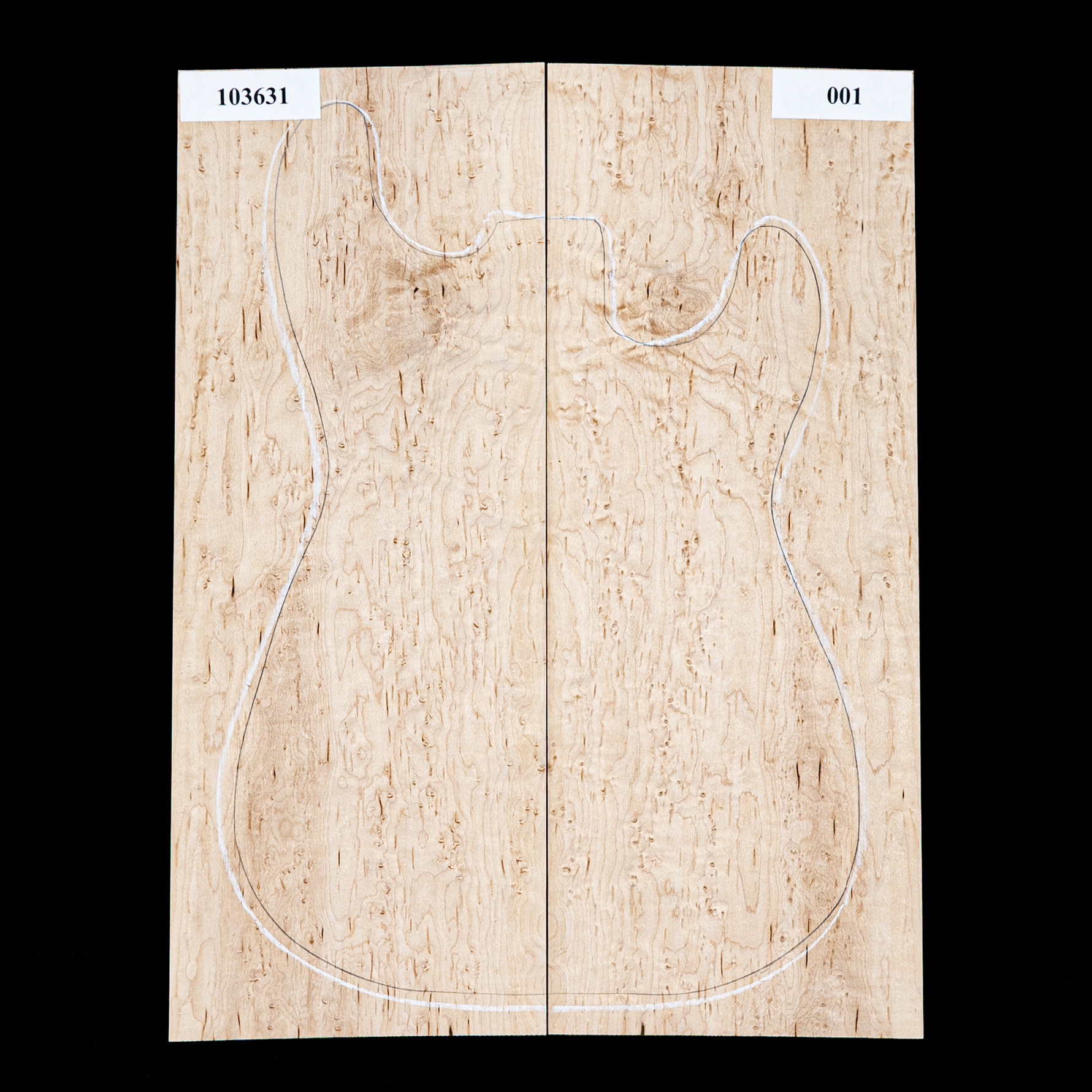 Table Drop Top en érable Birdseye – 001 Table Drop Top en érable Birdseye – 001