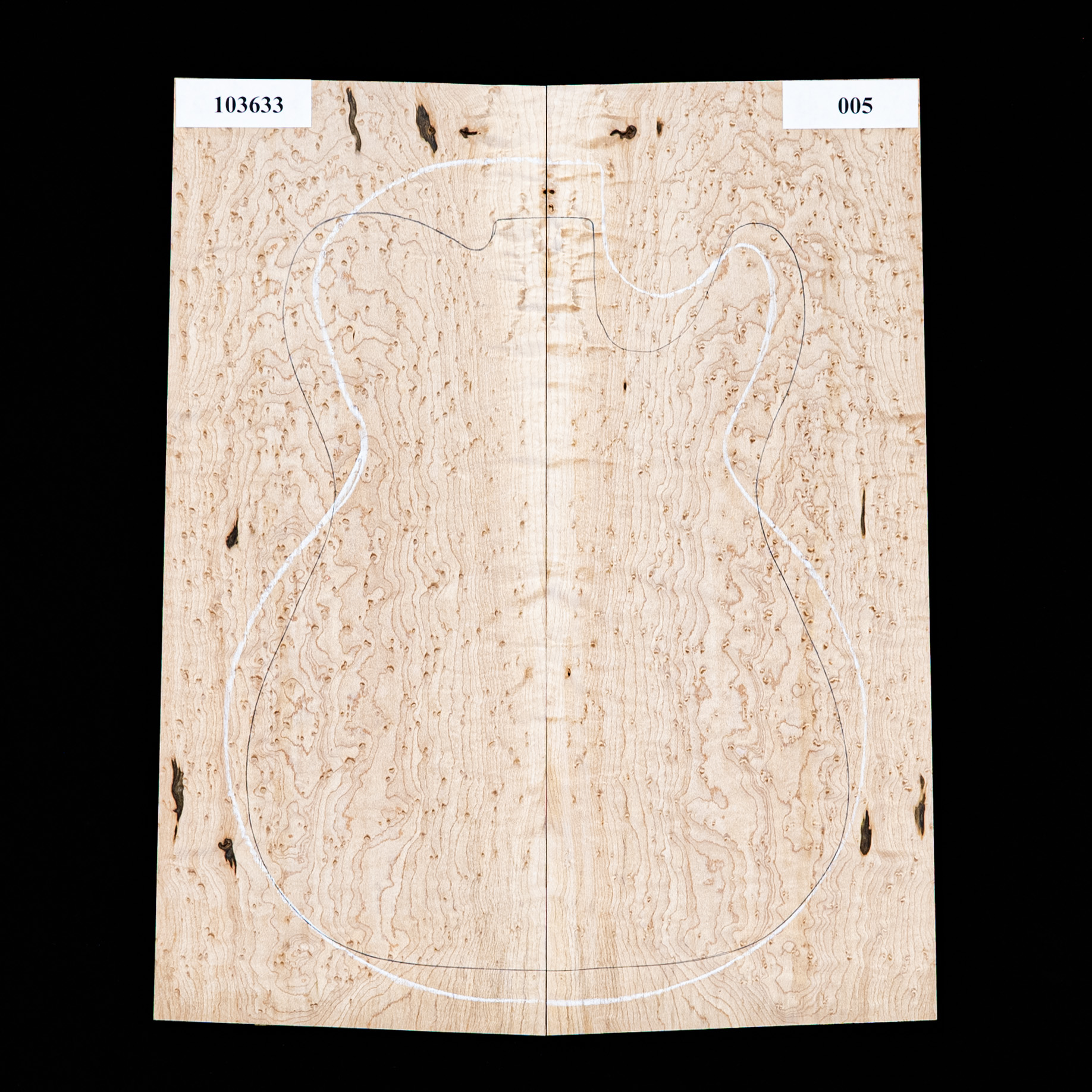 Table Drop Top en érable Birdseye – 005 Table Drop Top en érable Birdseye – 005