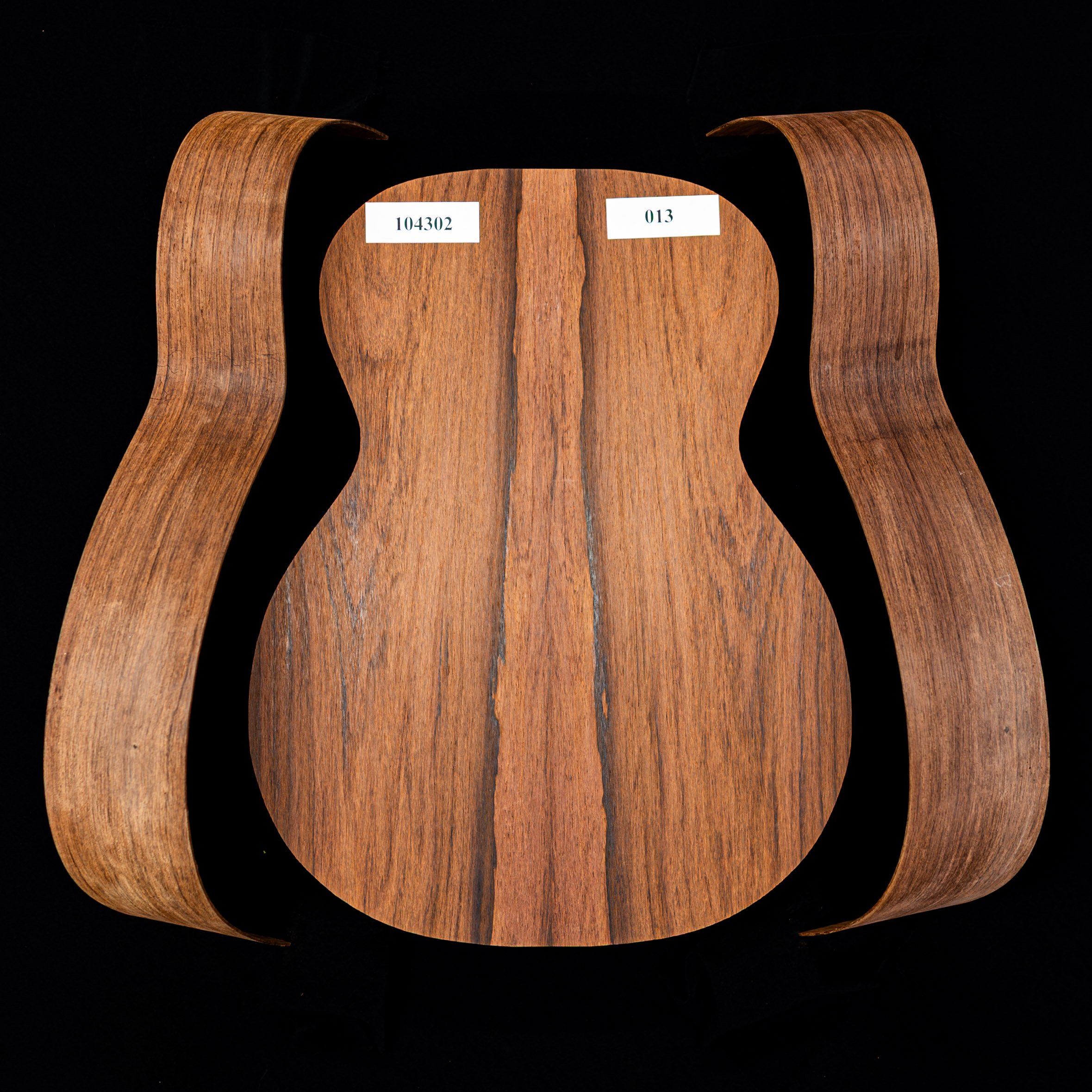 Ensemble palissandre Madagascar joint dans le dos + paire d’éclisses pliées pour guitare OM - 013