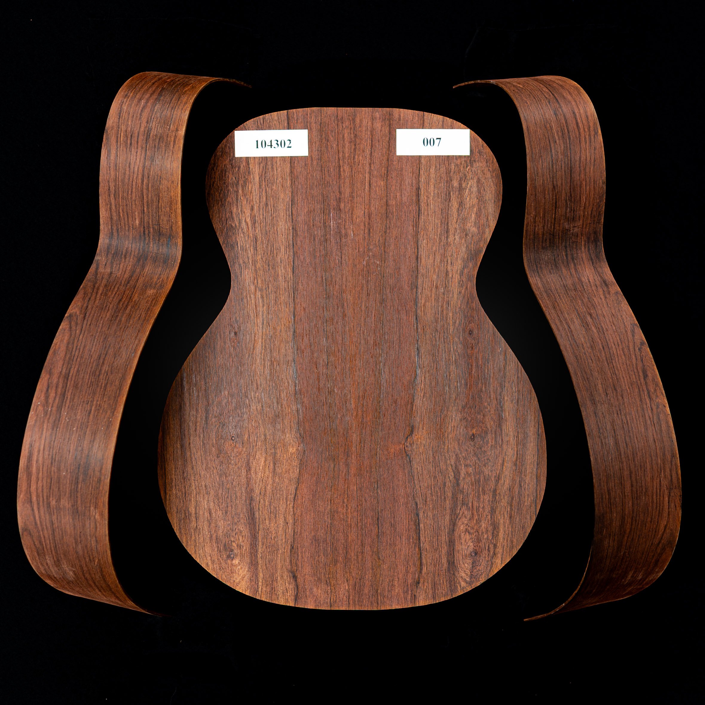 Ensemble palissandre Madagascar joint dans le dos + paire d’éclisses pliées pour guitare OM - 007