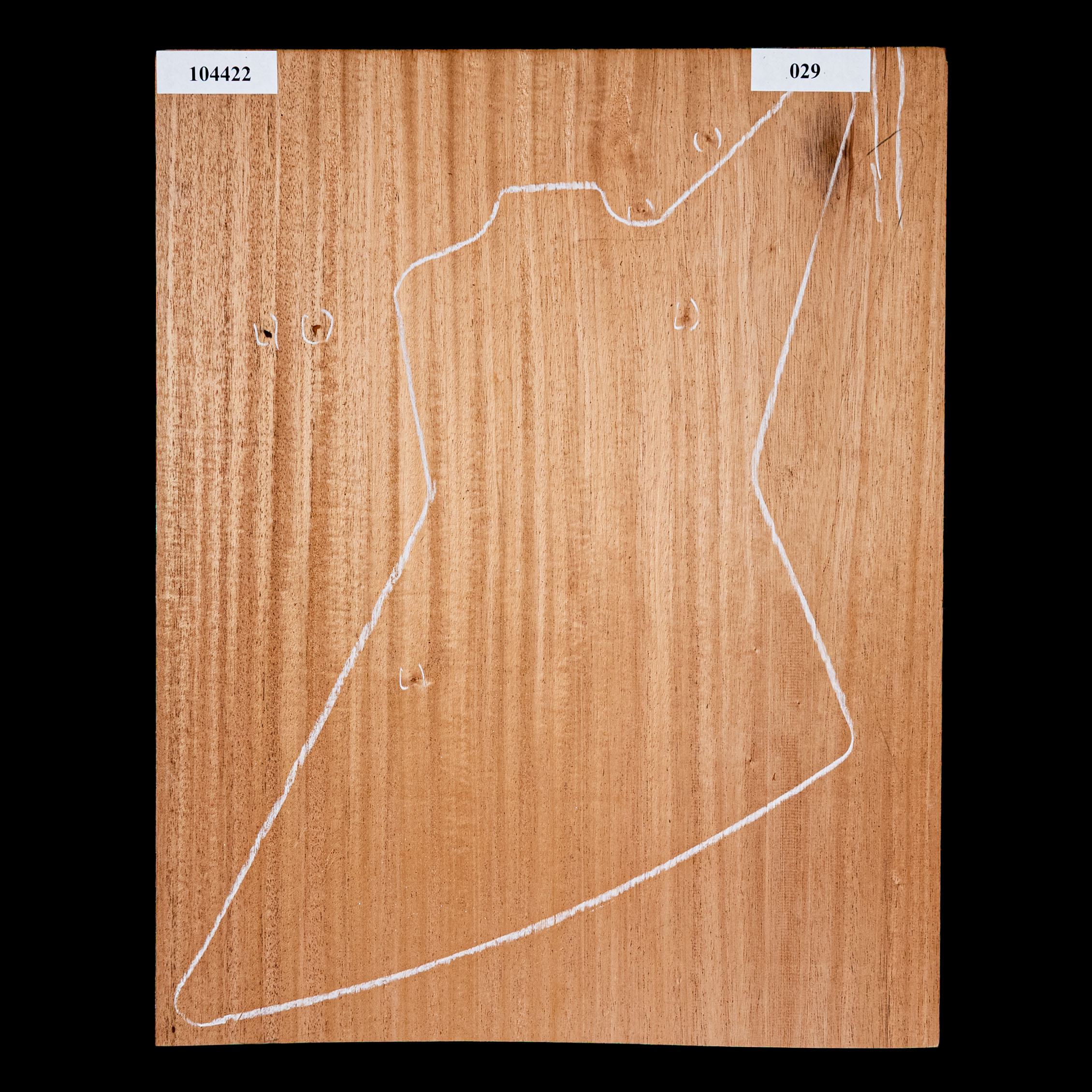 Blanc de corps en acajou du Sénégal représenté en ruban, 1-Piece (11,2 lb) - 029 Blanc de corps en acajou du Sénégal représenté en ruban, 1-Piece (11,2 lb) - 029