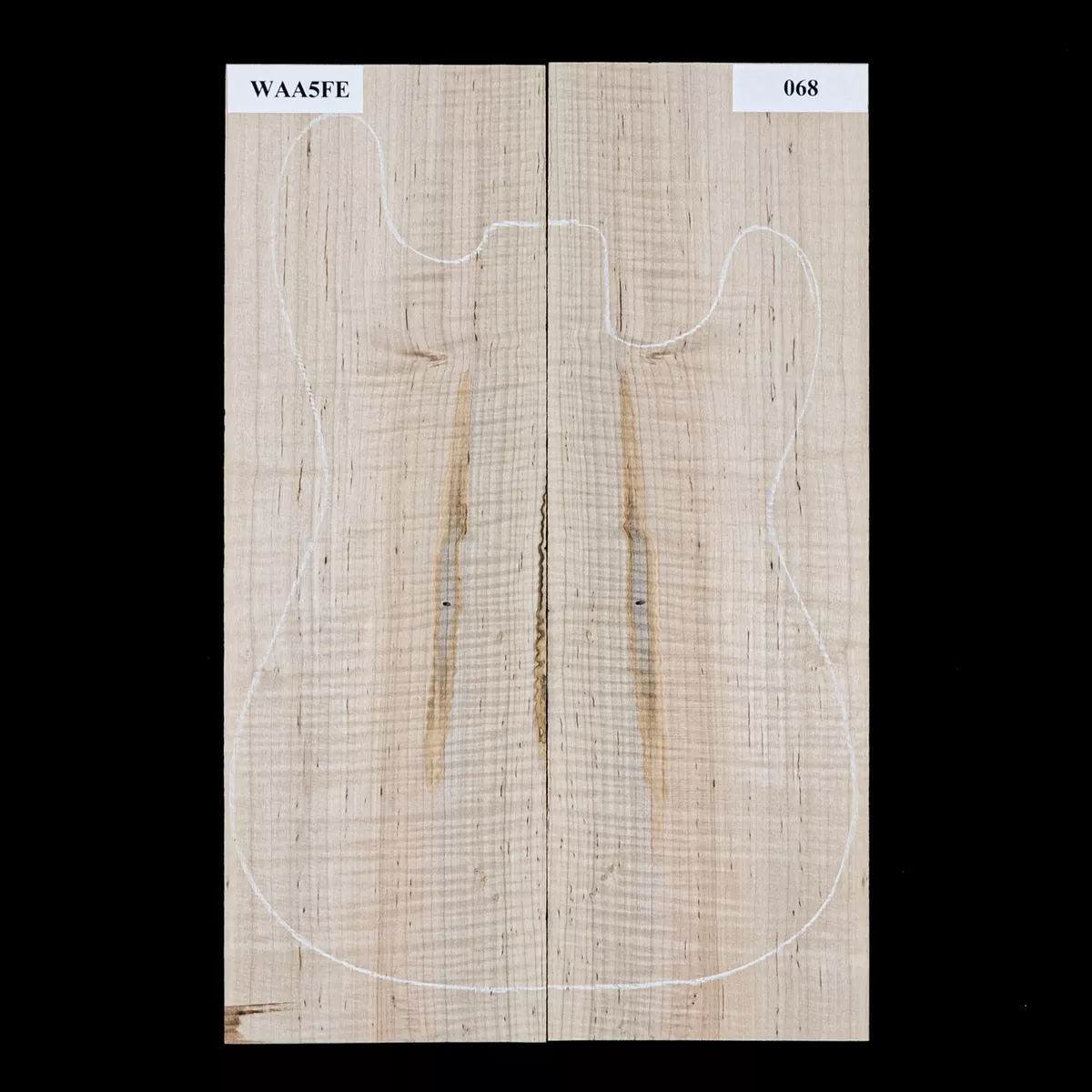 Top sculpté en érable Ambrosia flamme pour électrique - 068 Top sculpté en érable Ambrosia flamme pour électrique - 068