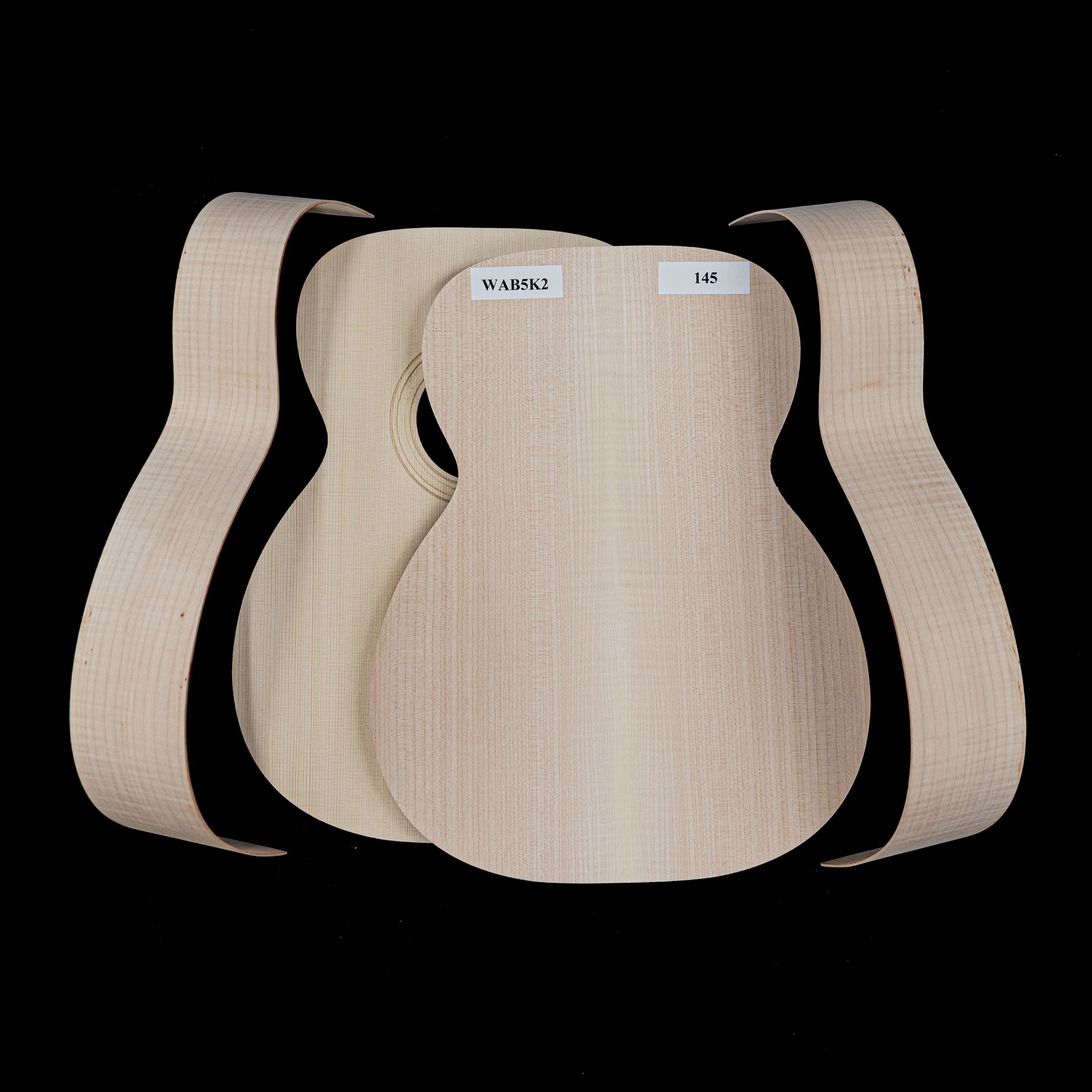 Kit de guitare WoodStax Flame Maple OM, col boulonné - 145 Kit de guitare WoodStax Flame Maple OM, col boulonné - 145