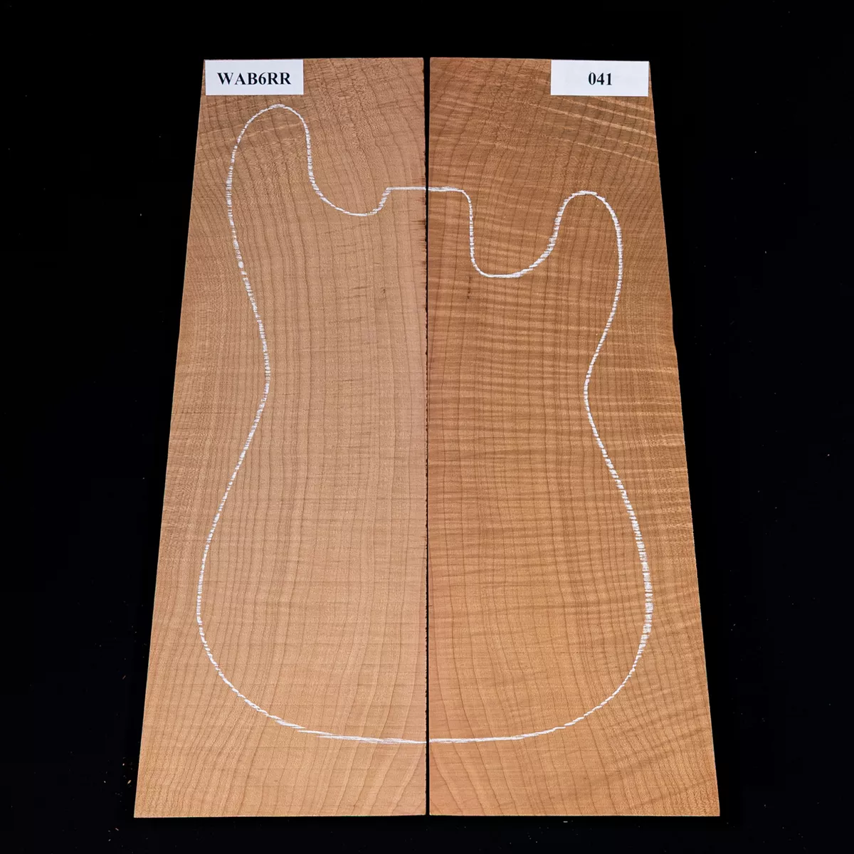 Table laminée en érable torréfié Bigleaf High-Flame – 041 Table laminée en érable torréfié Bigleaf High-Flame – 041