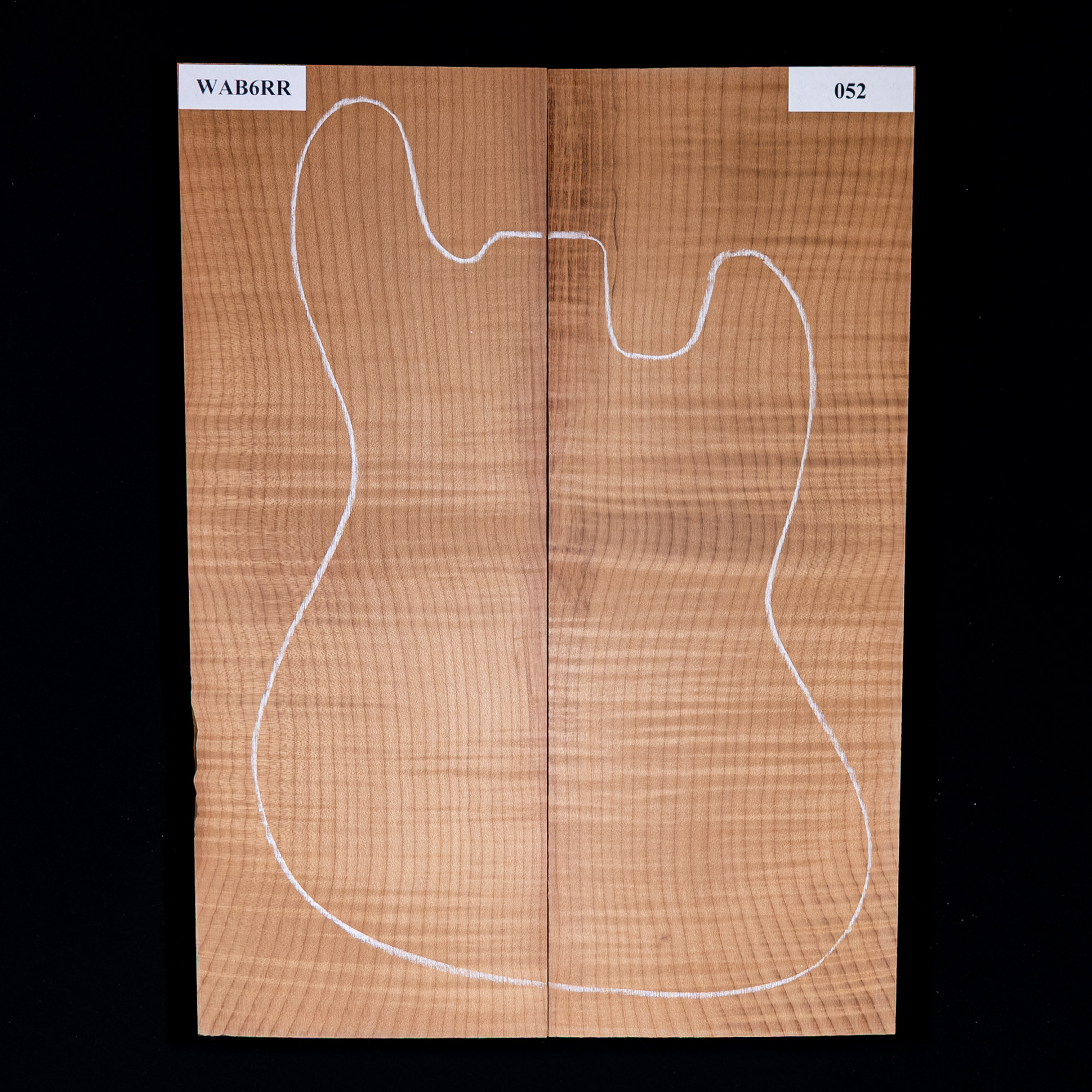 Table laminée en érable torréfié Bigleaf High-Flame – 052