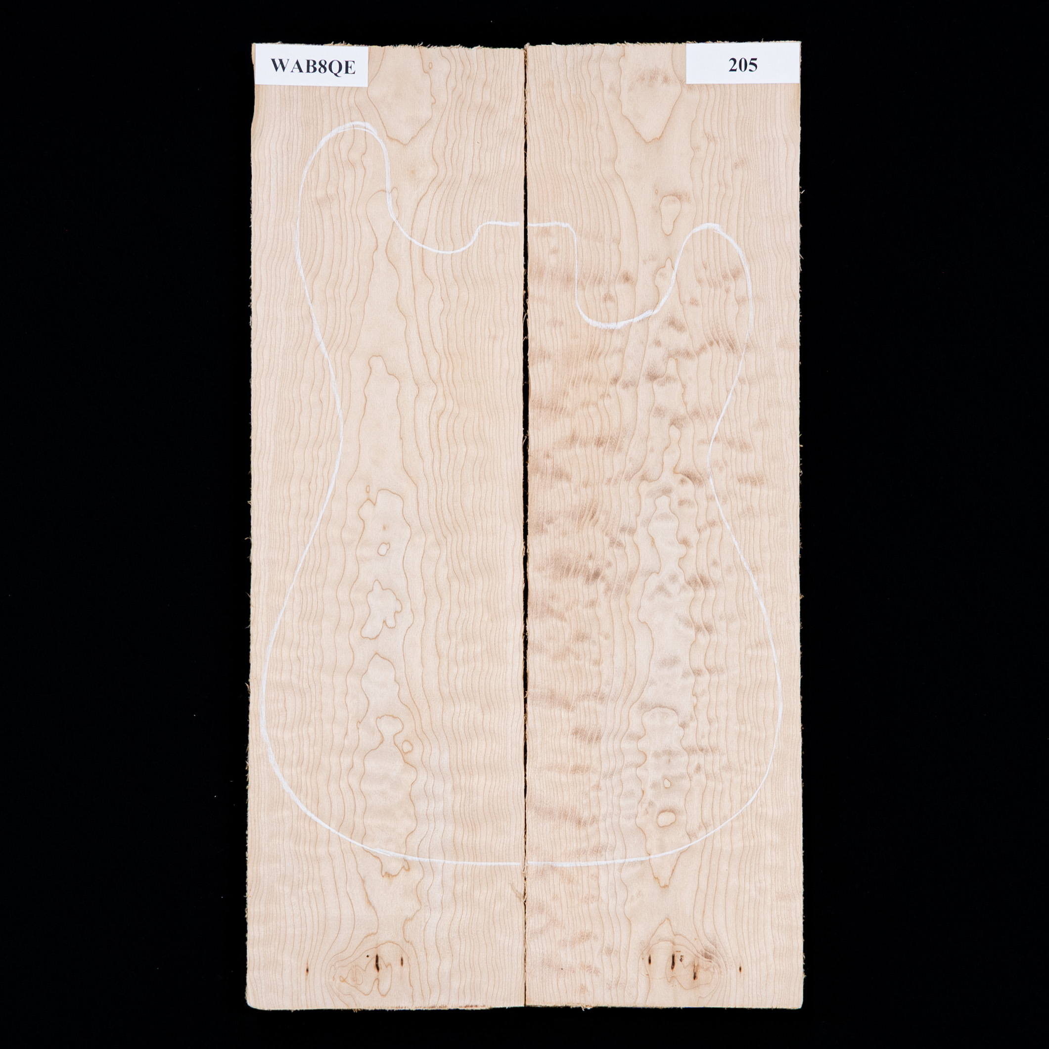 Top matelassé laminé en érable à grandes feuilles - 205 Top matelassé laminé en érable à grandes feuilles - 205