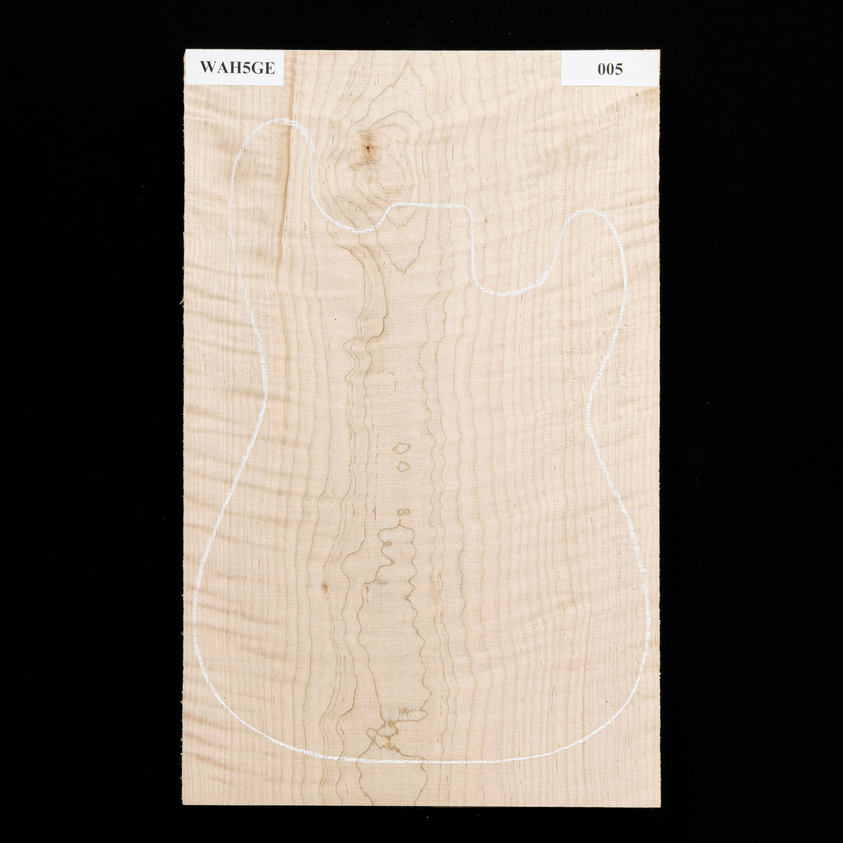 Corps en érable dur flamme vierge, 2-Piece - 005 Corps en érable dur flamme vierge, 2-Piece - 005