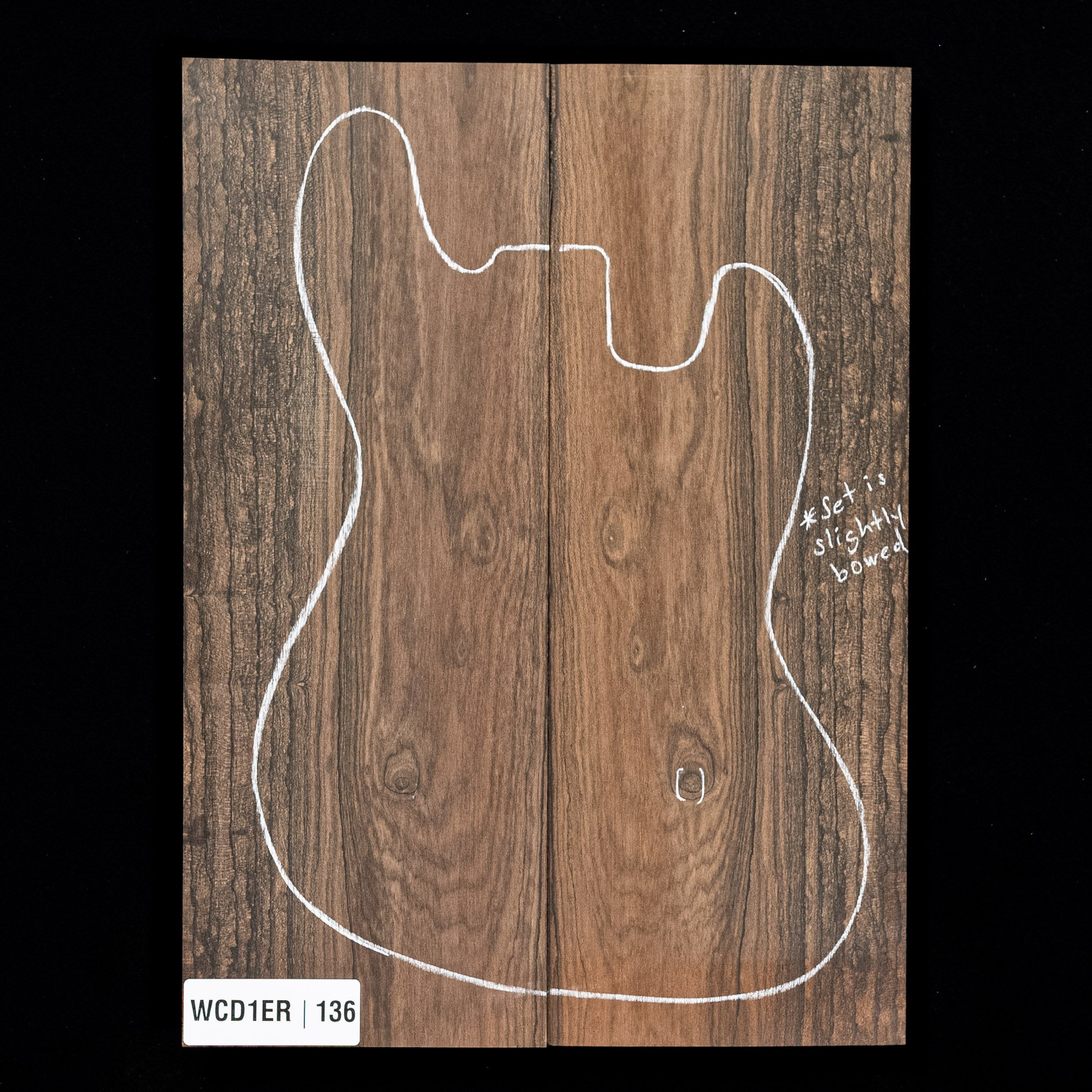 Haut en ziricote - 136