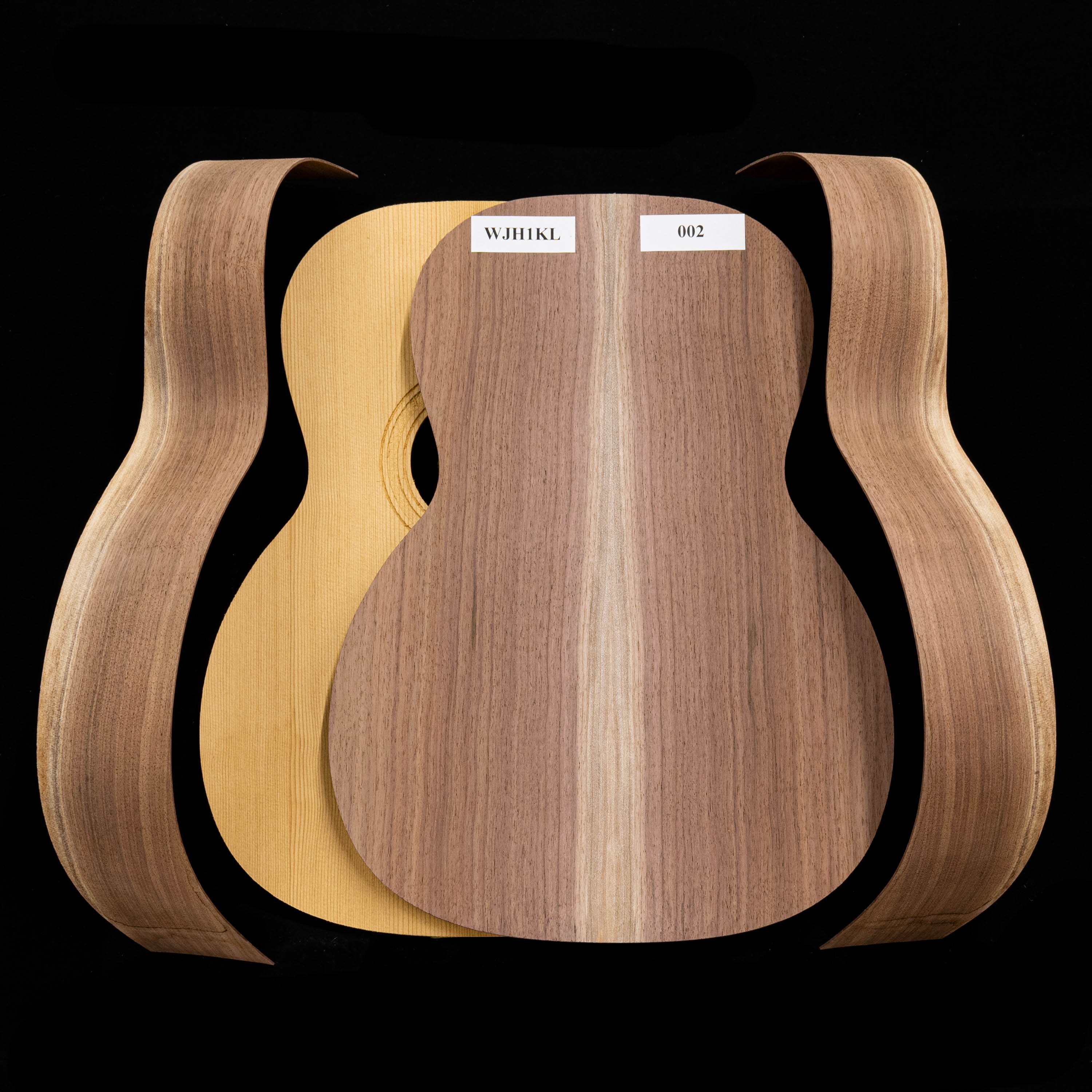 WoodStax Claro - guitare en kit Triple-O noyer, col boulonné - 002 WoodStax Claro - guitare en kit Triple-O noyer, col boulonné - 002