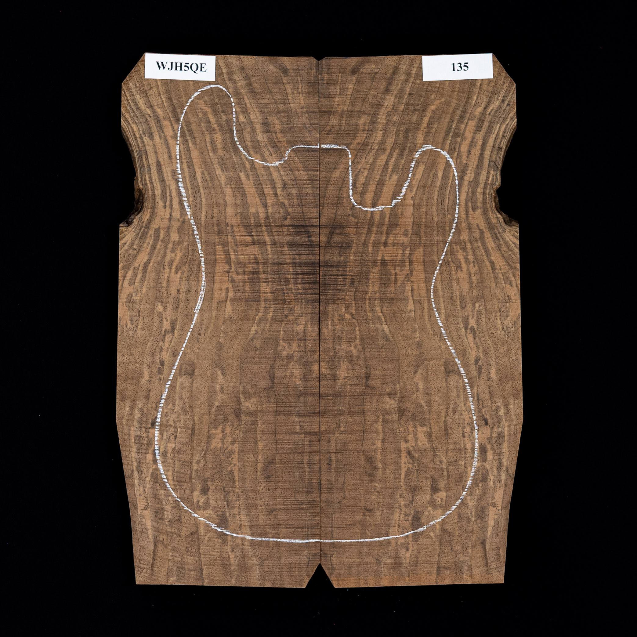 Top laminé noyer flamme Claro - 135 Top laminé noyer flamme Claro - 135