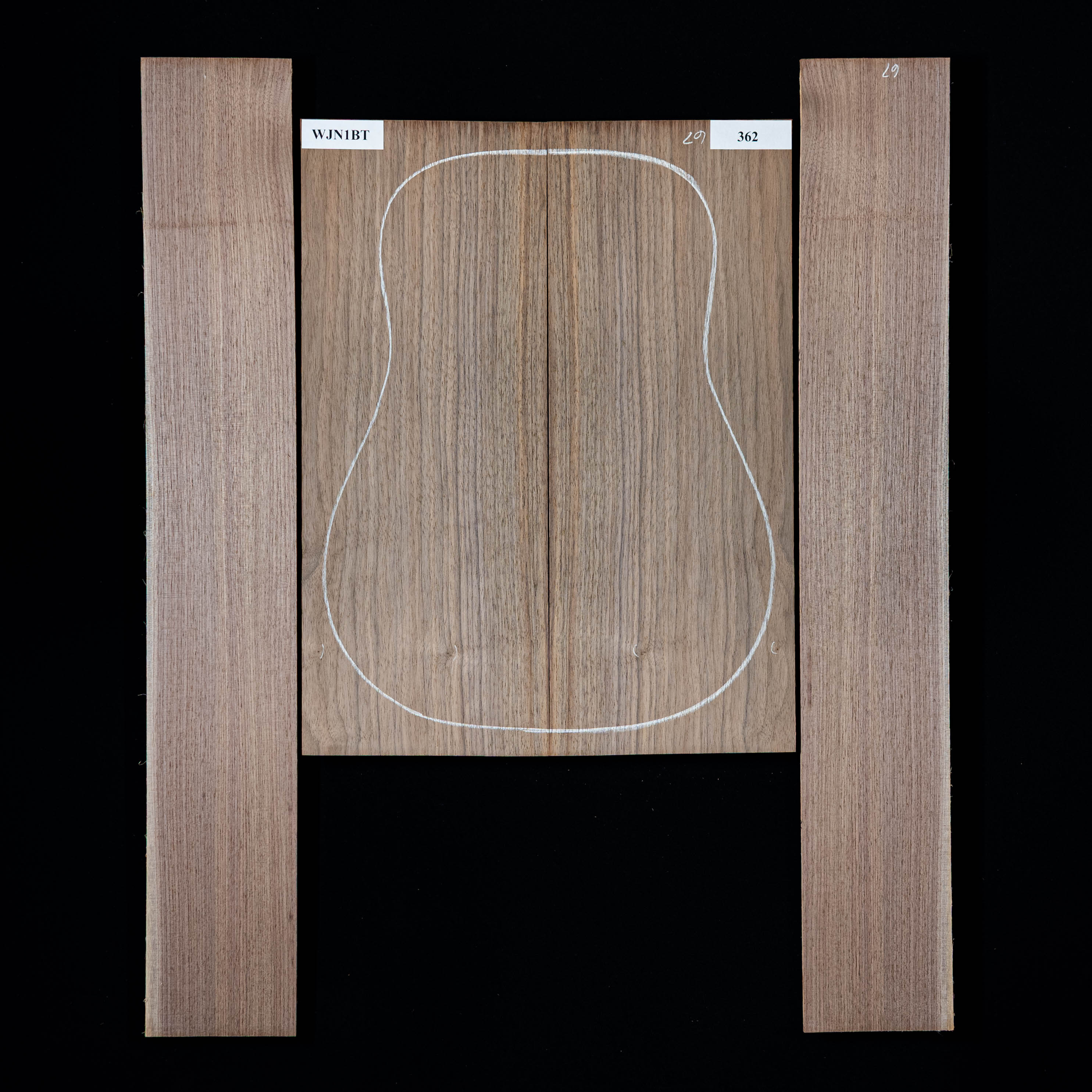 Fond + Paire d’éclisses en noyer noir - 362 Fond + Paire d’éclisses en noyer noir - 362