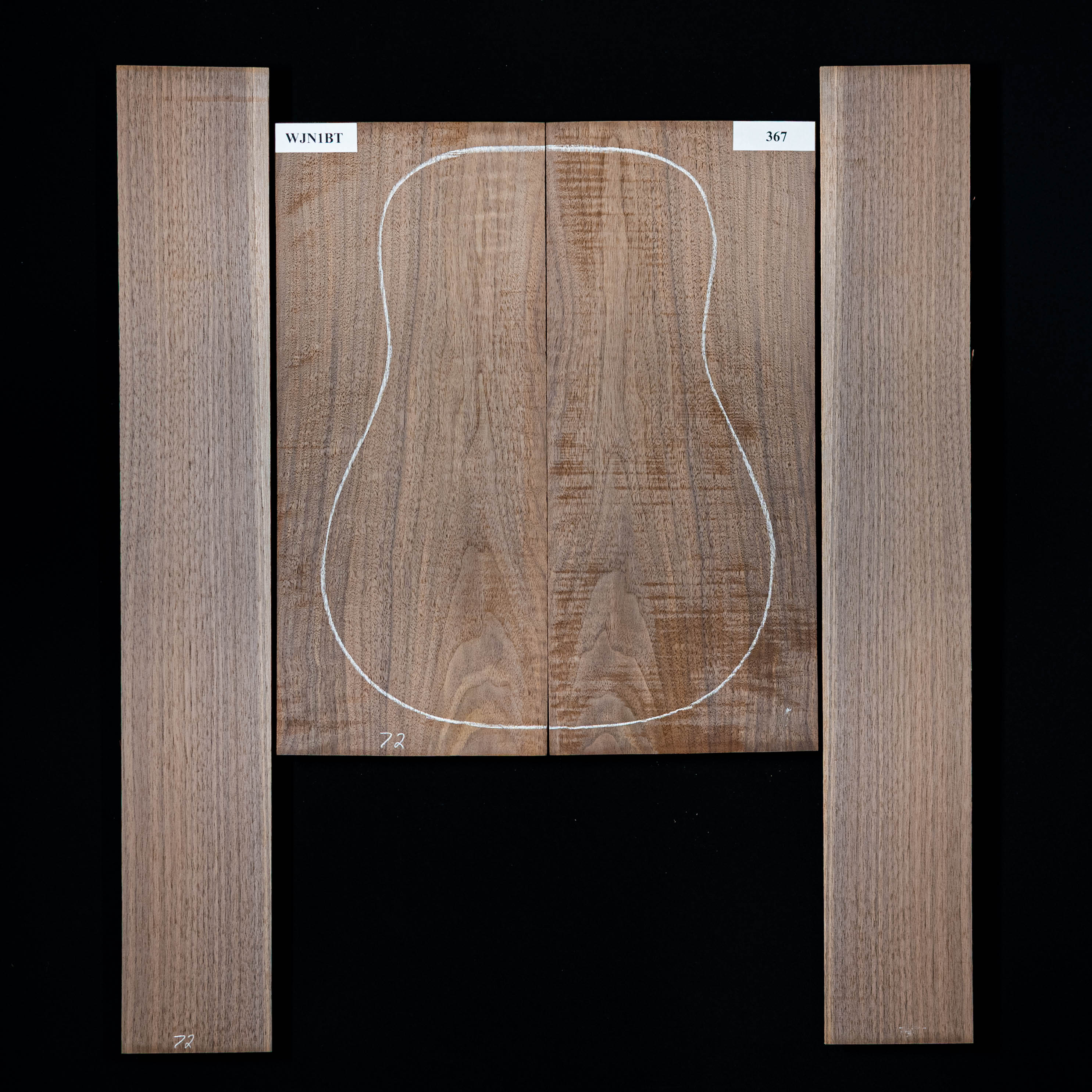 Fond + Paire d’éclisses en noyer noir - 367 Fond + Paire d’éclisses en noyer noir - 367