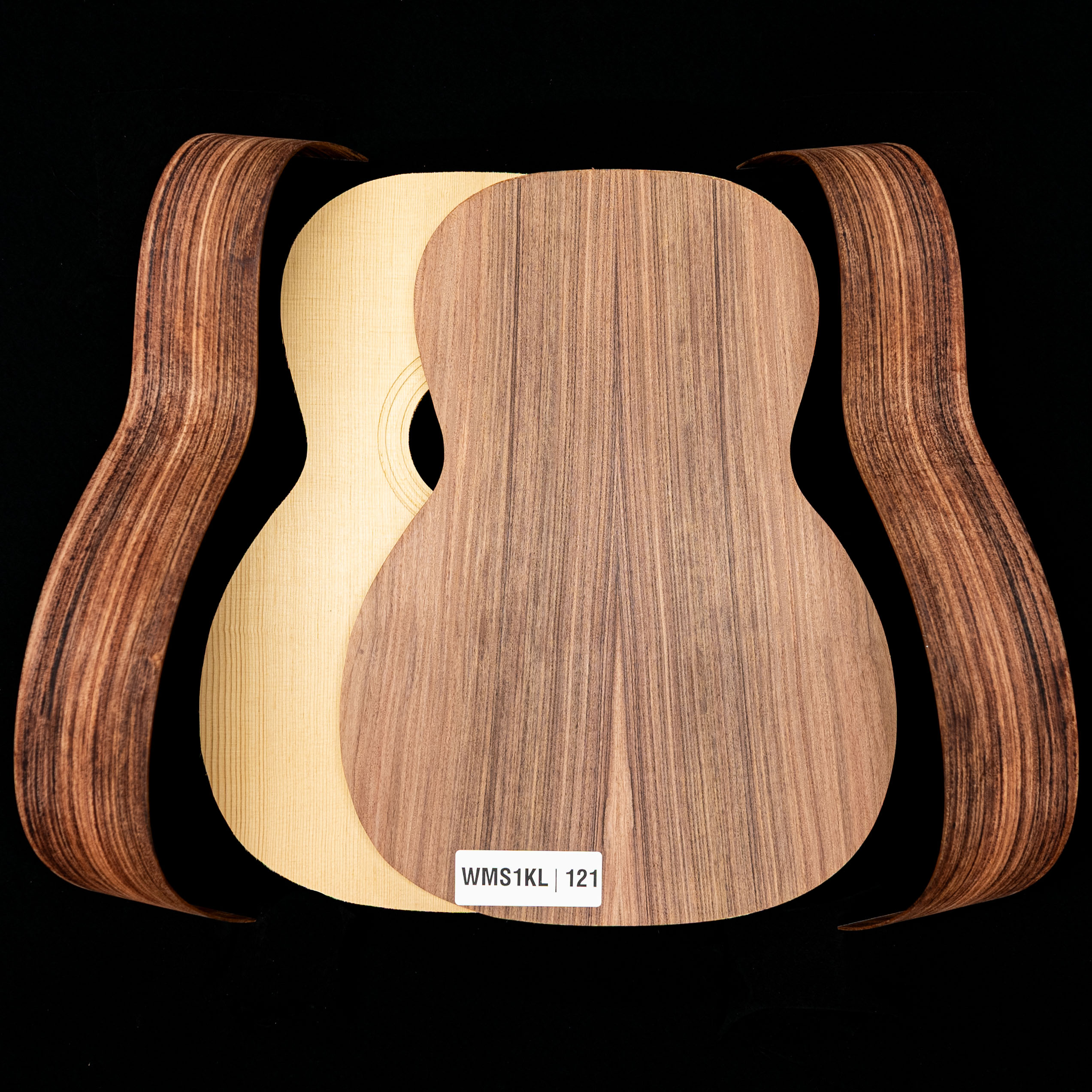 Guitare Triple-O en kit Pau Ferro WoodStax, manche vissé – 121 Guitare Triple-O en kit Pau Ferro WoodStax, manche vissé – 121