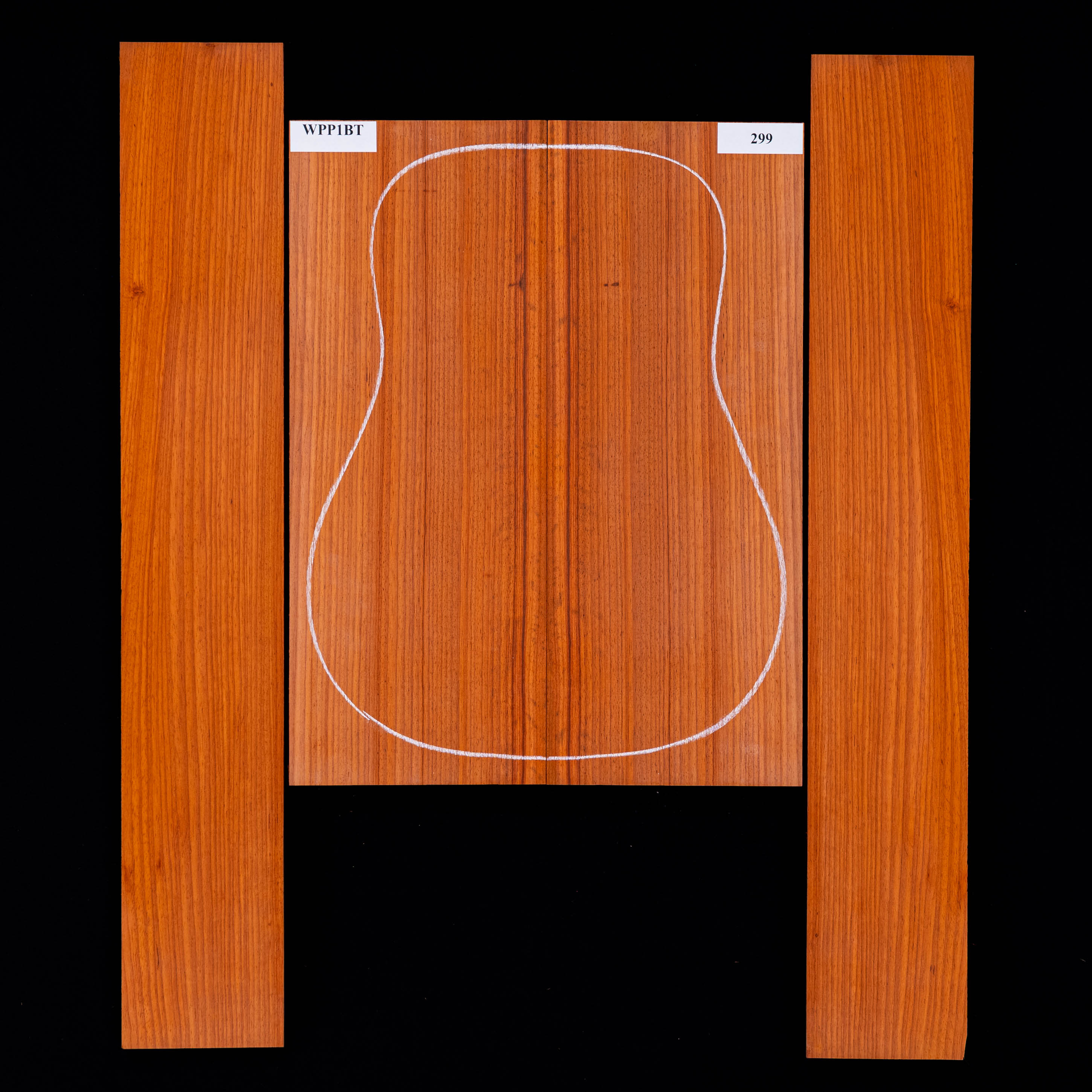 Dos Padauk + paire d’éclisses - 299 Dos Padauk + paire d’éclisses - 299