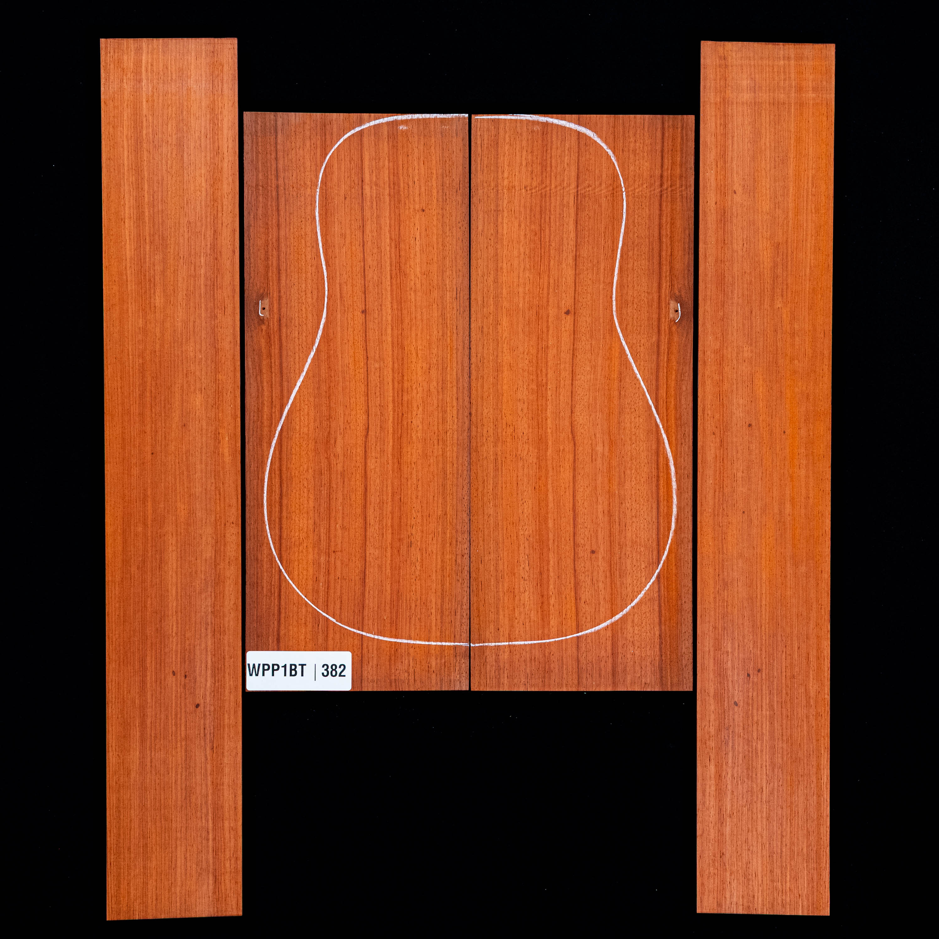 Ensemble dos et côté Padauk - 382