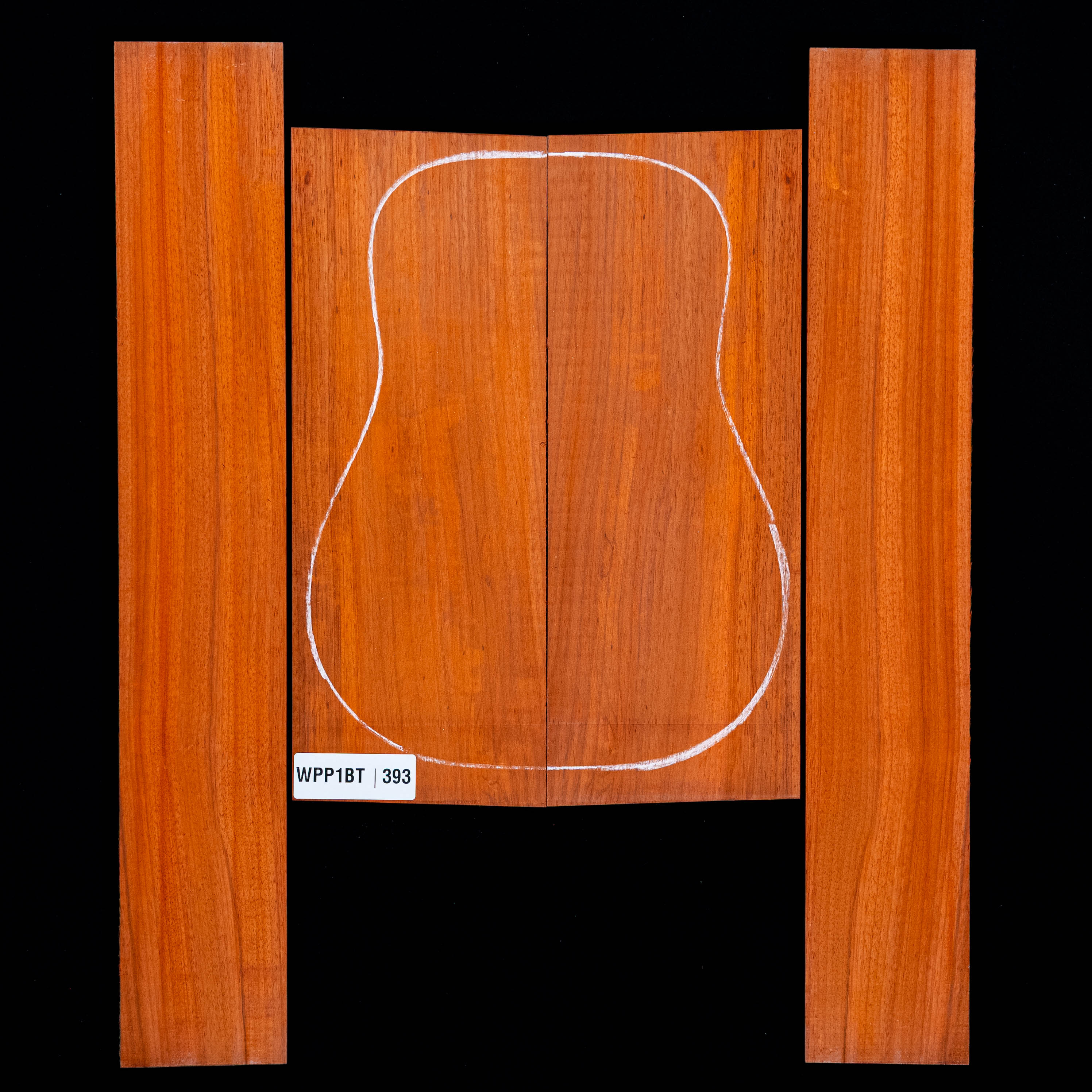 Dos Padauk + paire d’éclisses - 393 Dos Padauk + paire d’éclisses - 393