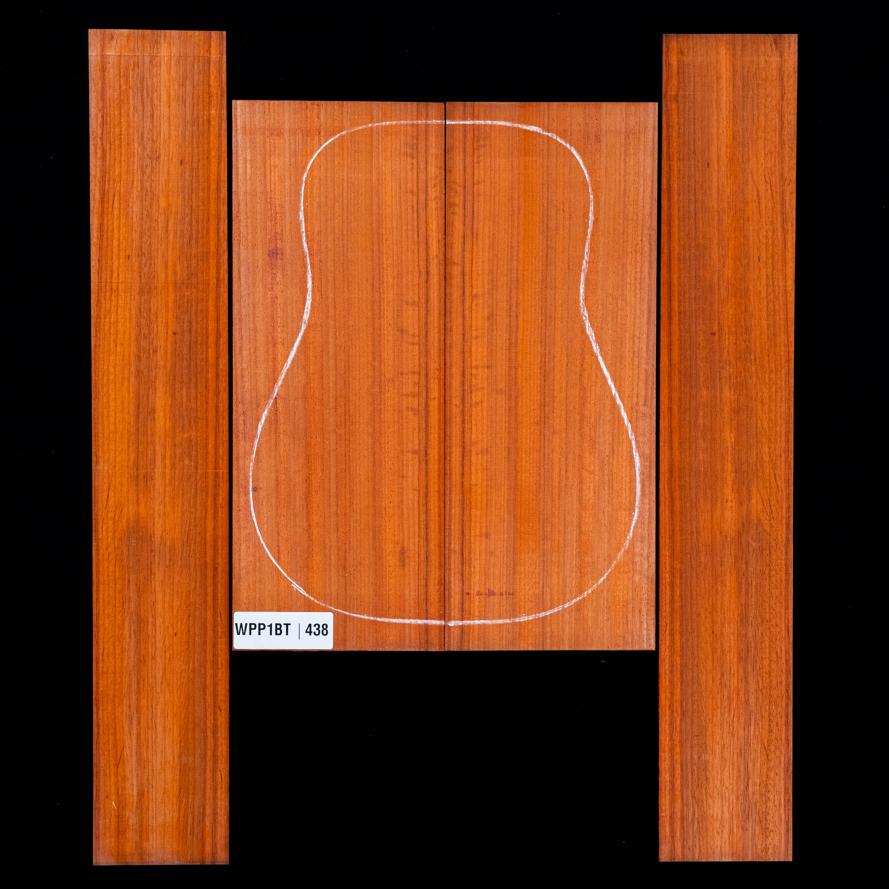 Dos Padauk + paire d’éclisses - 438 Dos Padauk + paire d’éclisses - 438