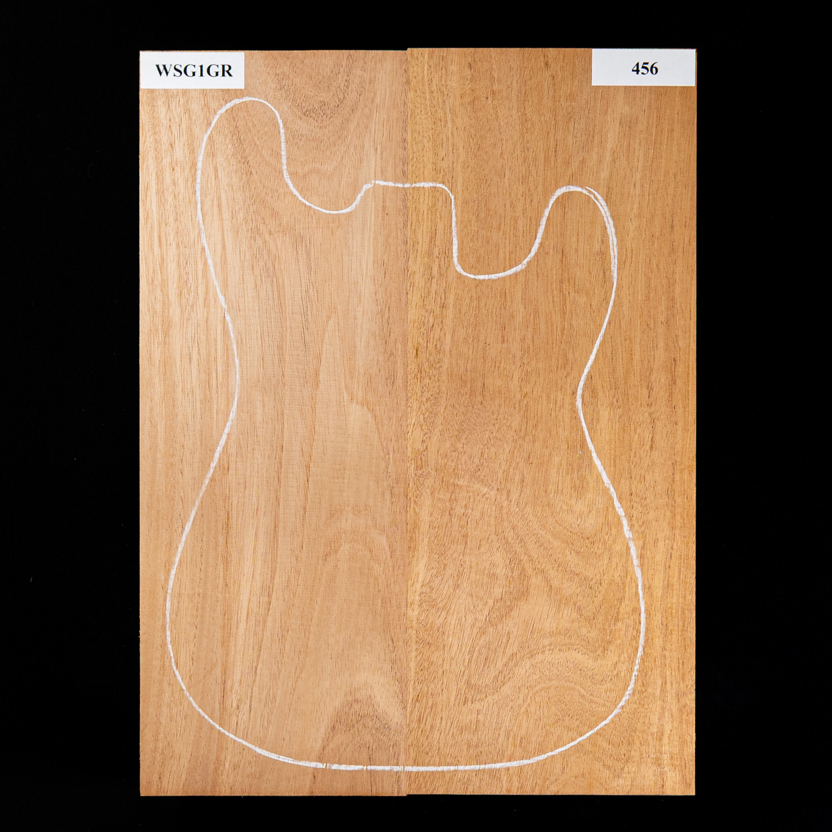 Plaque de corps en acajou du Honduras, 2 pièces (10,1 livres) - 456 Plaque de corps en acajou du Honduras, 2 pièces (10,1 livres) - 456