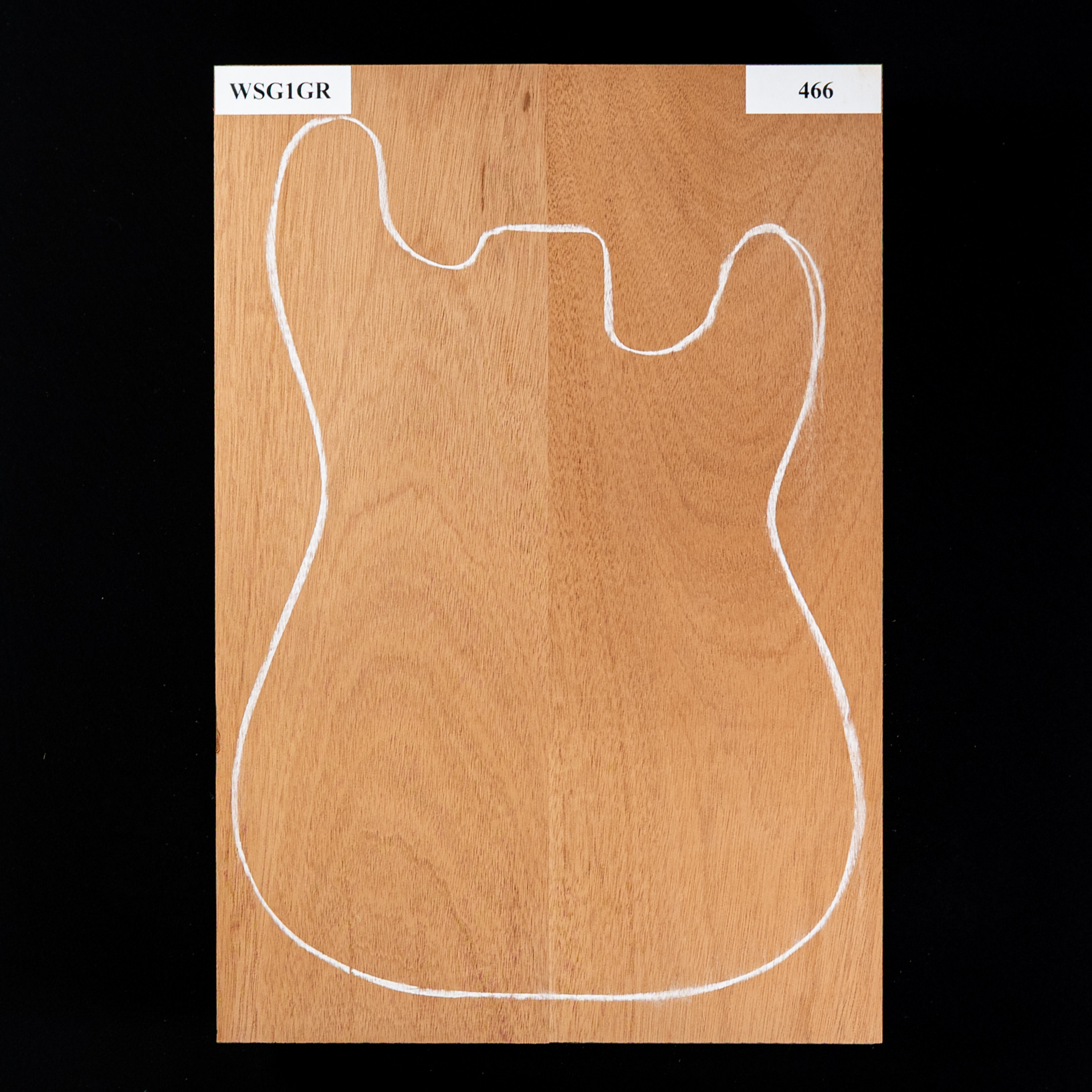 Plaque de corps en acajou du Honduras, 2 pièces (9,4 livres) - 466 Plaque de corps en acajou du Honduras, 2 pièces (9,4 livres) - 466