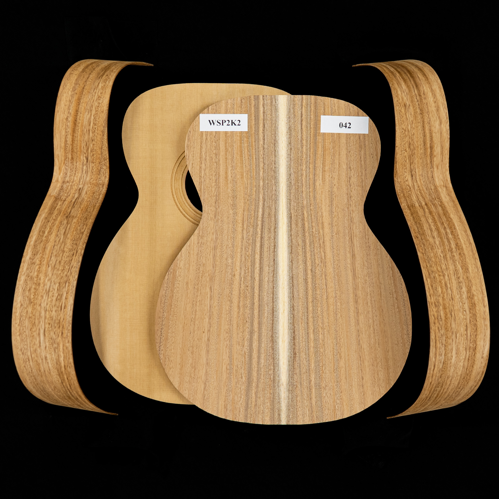 Kit de guitare WoodStax Monkeypod OM, col boulonné - 042 Kit de guitare WoodStax Monkeypod OM, col boulonné - 042