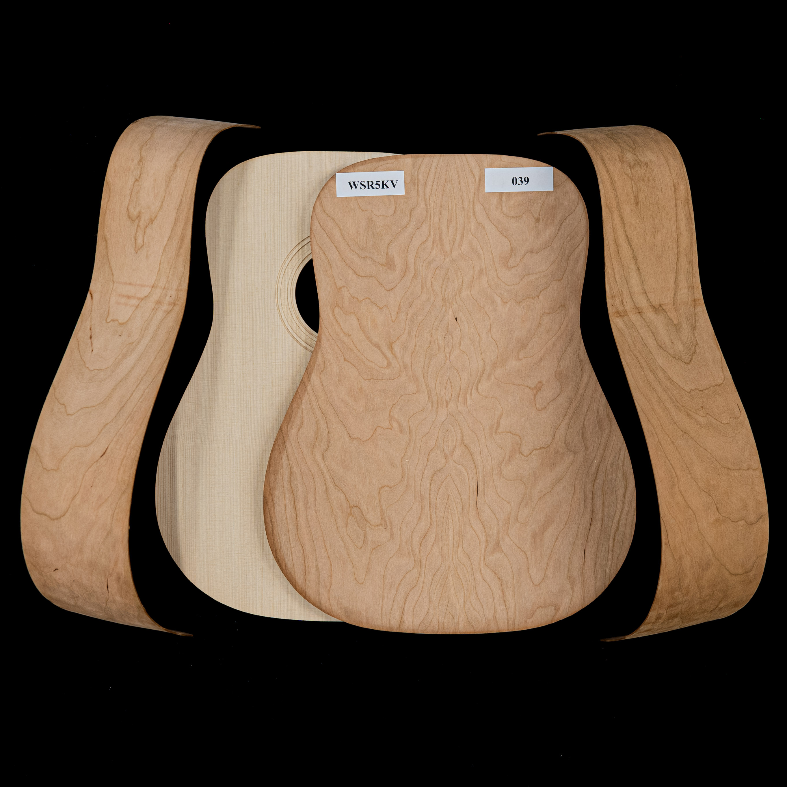 Kit WoodStax Flame Cherry Dreadnought, Col boulonné - 039 Kit WoodStax Flame Cherry Dreadnought, Col boulonné - 039