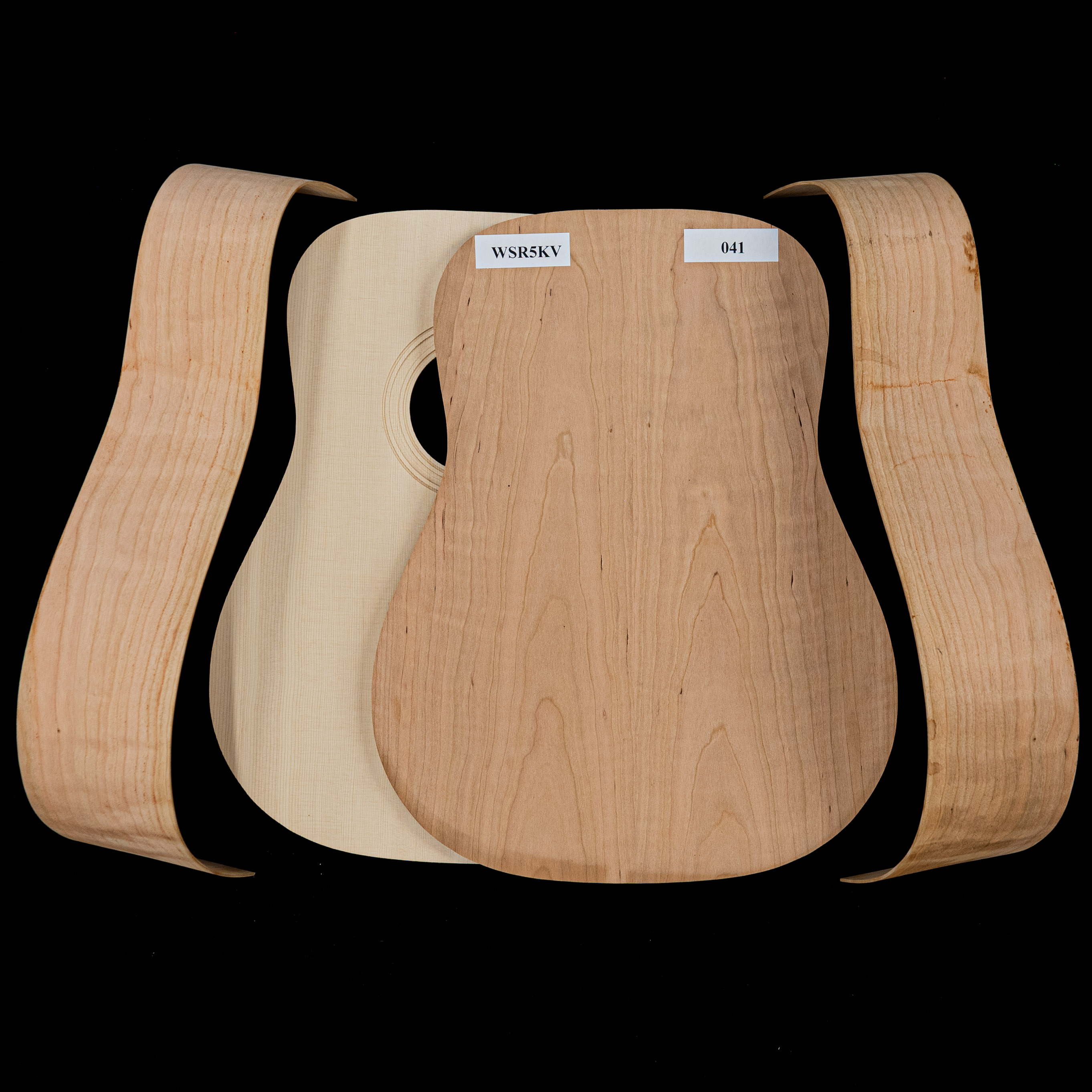 Kit WoodStax Flame Cherry Dreadnought, Col boulonné - 041 Kit WoodStax Flame Cherry Dreadnought, Col boulonné - 041