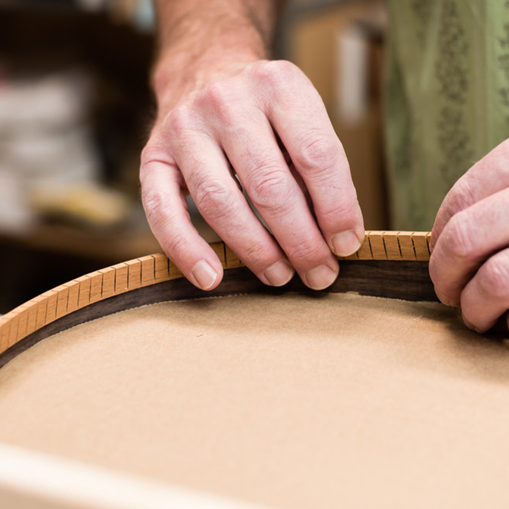 Contre-éclisses rainurées