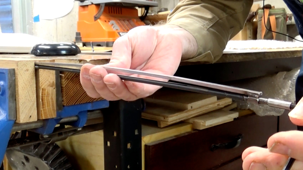 Truss Rod Test avant utilisation - Sac postal Luthier Tips du Jour