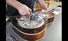 Installer la plaque de protection