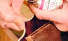 Collage avec la colle Bind-ALL