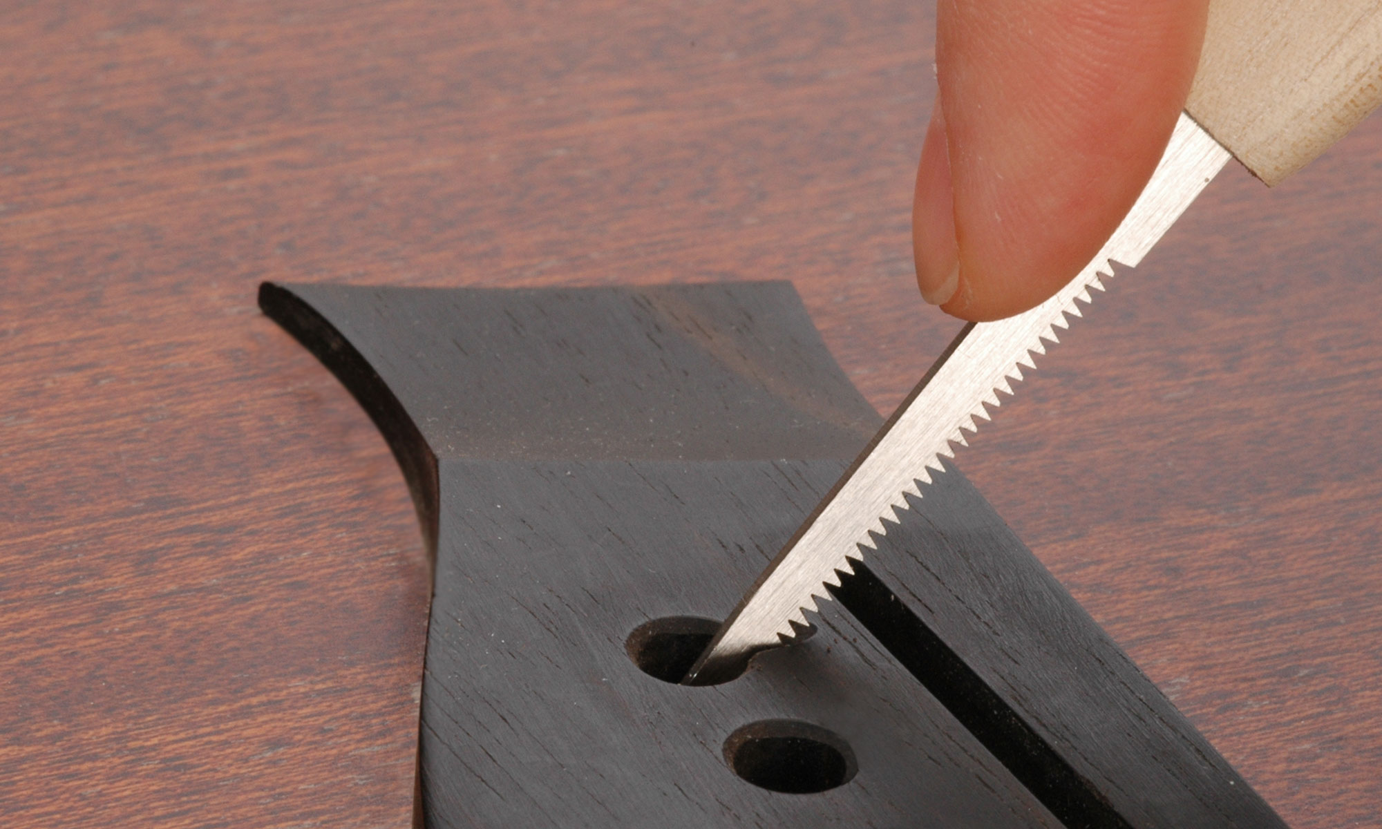 Rainurage du trou de la broche de pont