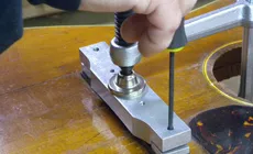 mâchoires à ailettes