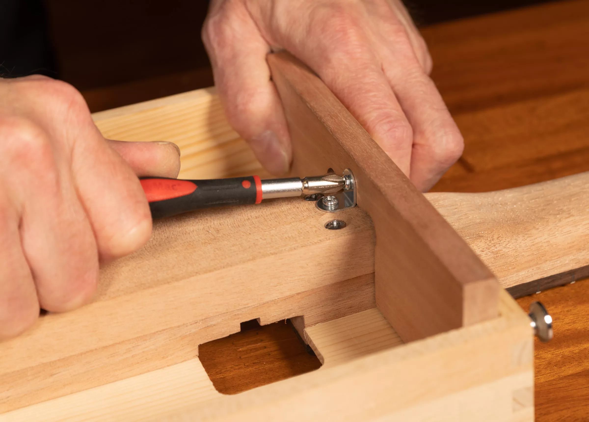 pho0,9 installer le support L.jpg