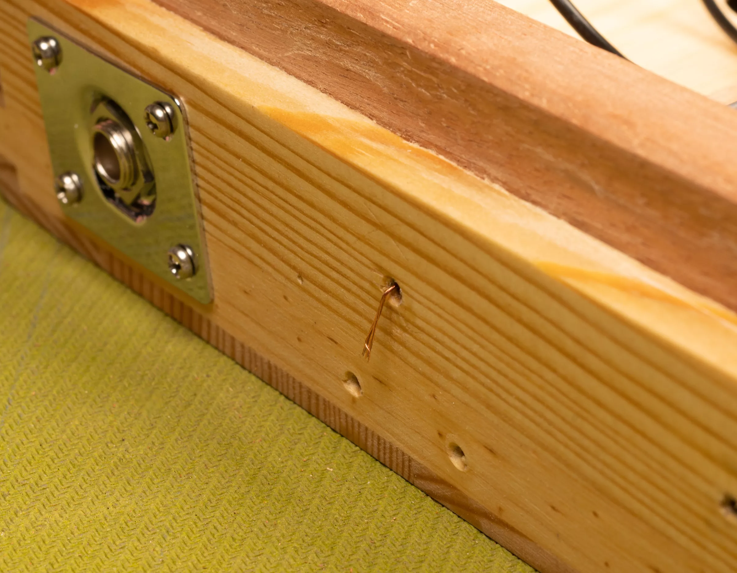 pho0,0  fil de terre.jpg