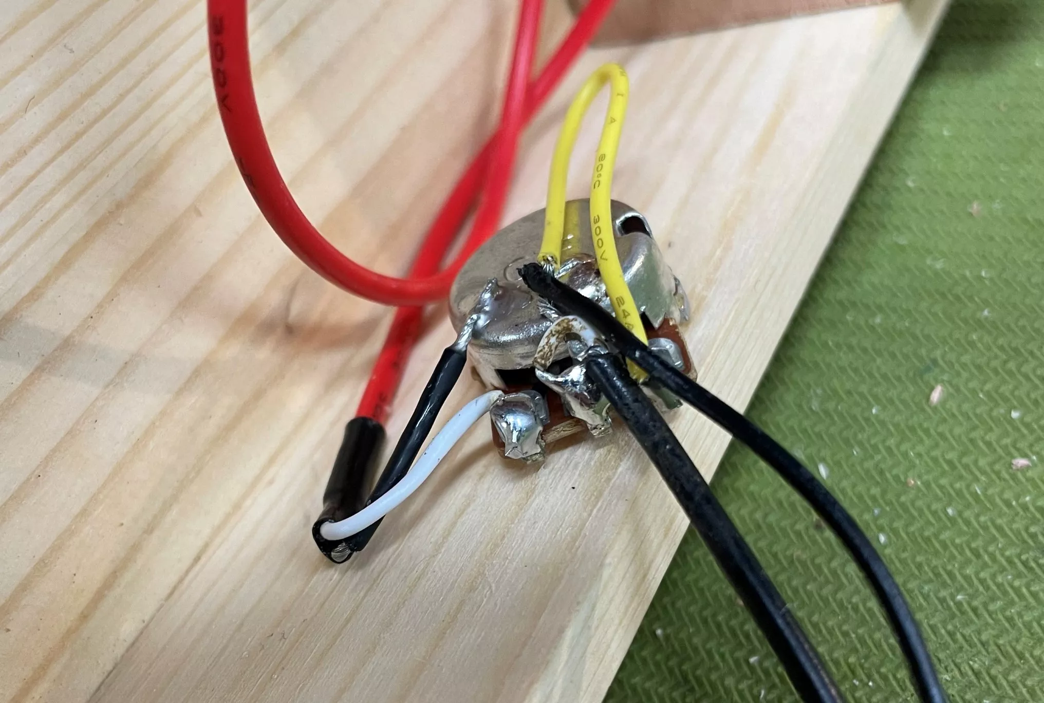 Pho0,3 soudure à pot.jpeg