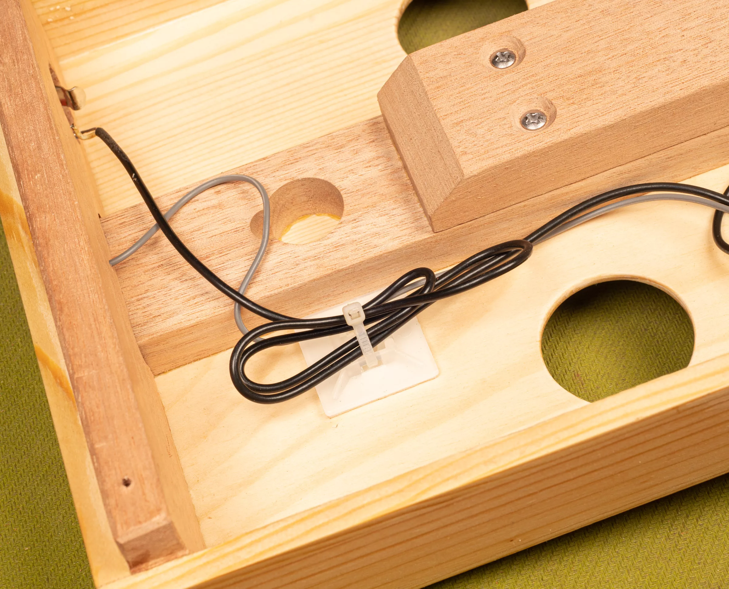 pho0,3 clip fil .jpg