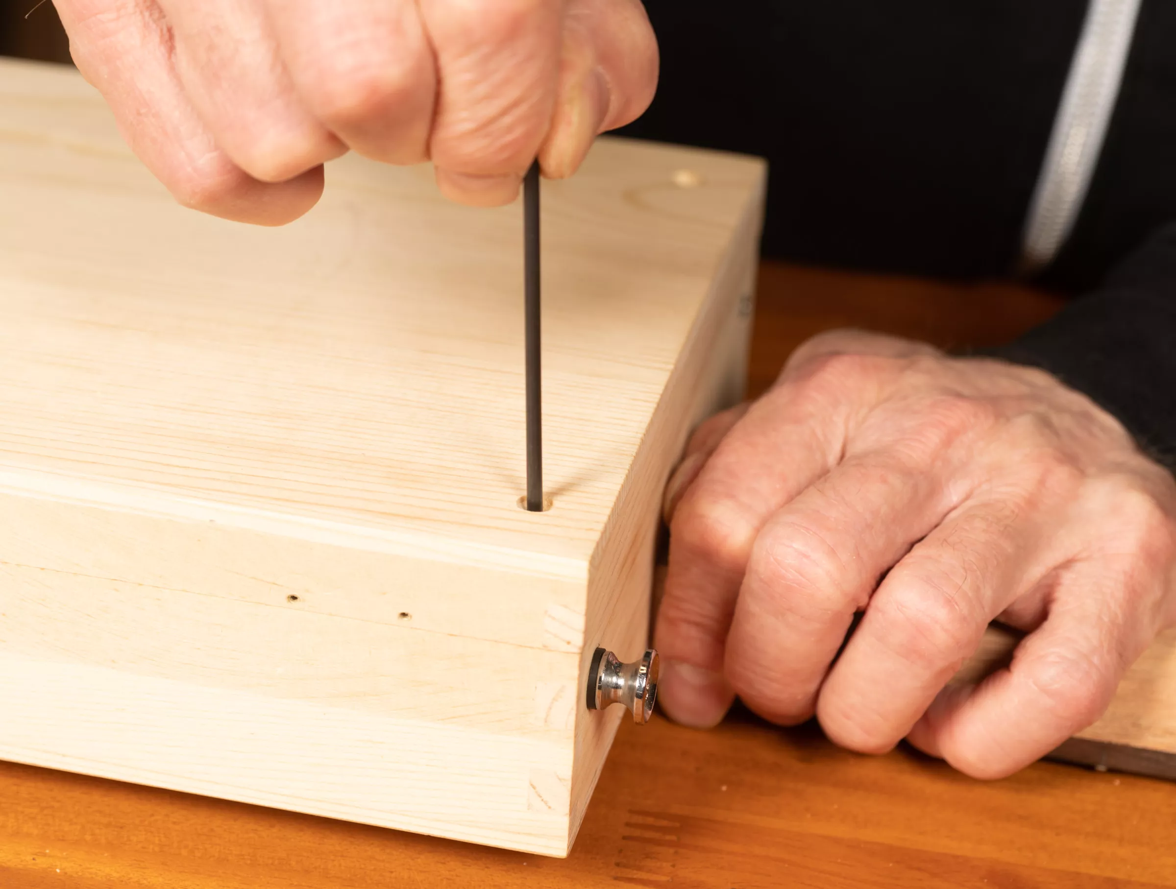 pho0,4 trous de perçage pour le dos.jpg