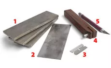 Photo : outils de raclage