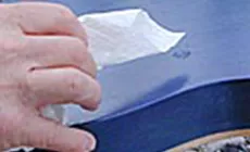 Absorber la laque indésirable